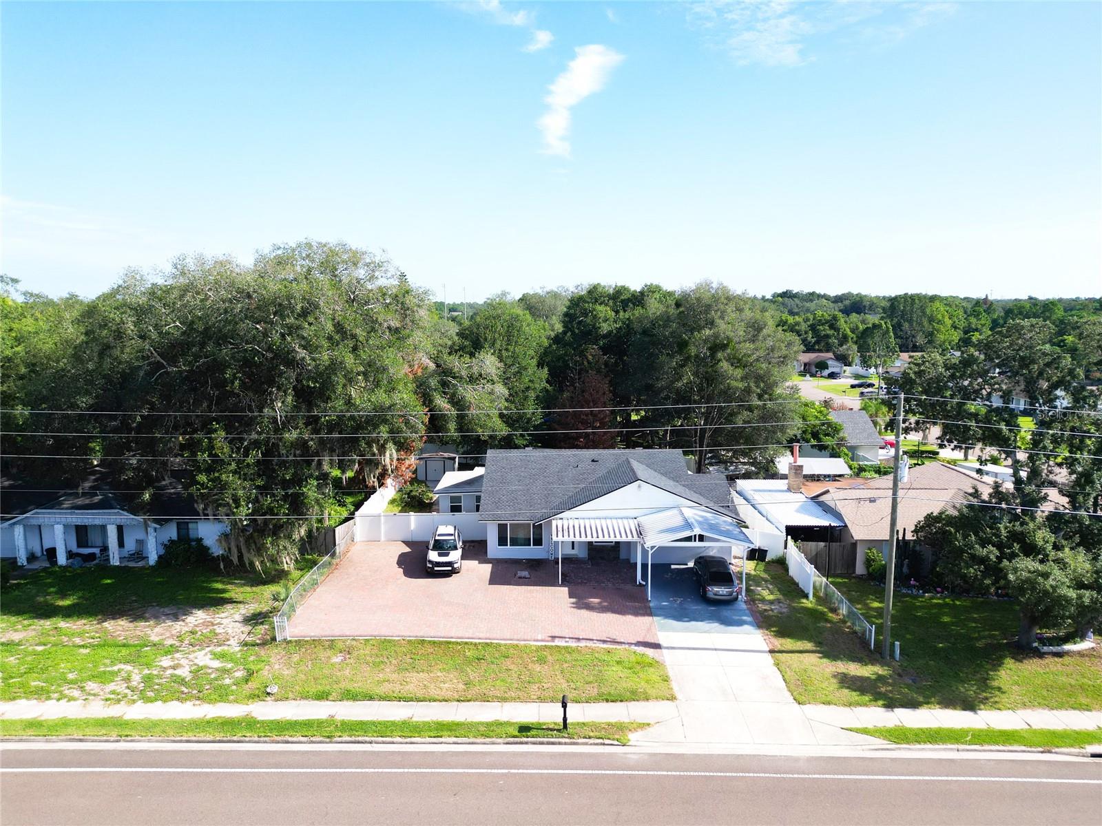 1915 E Lake Dr Property Photo 36