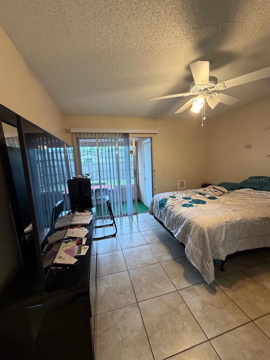 2803 Waxy Willow Ln Property Photo 9