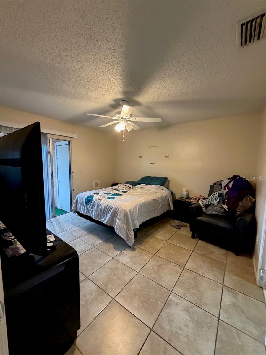 2803 Waxy Willow Ln Property Photo 10