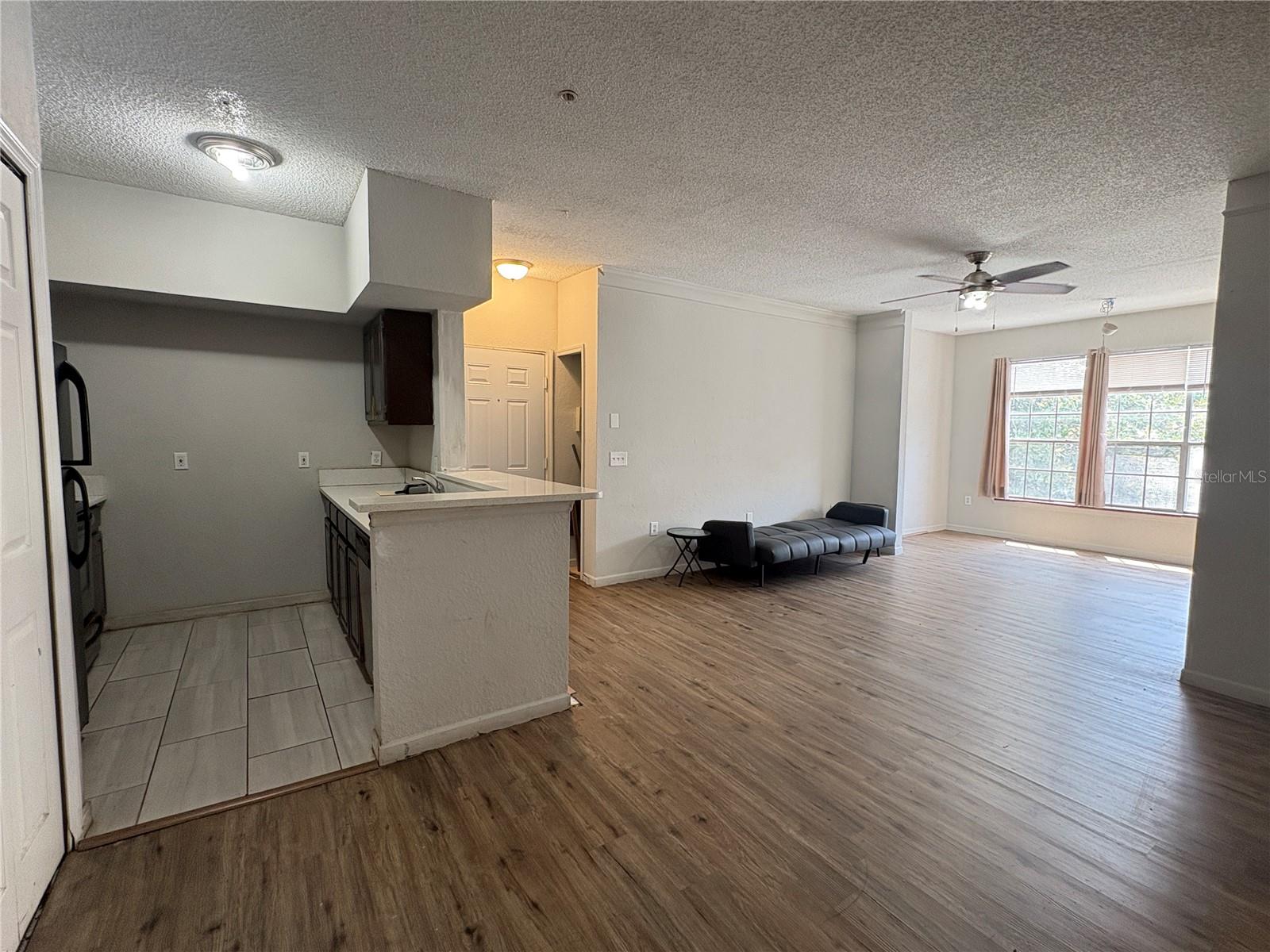 8301 Elm Park Dr #625 Property Photo 4