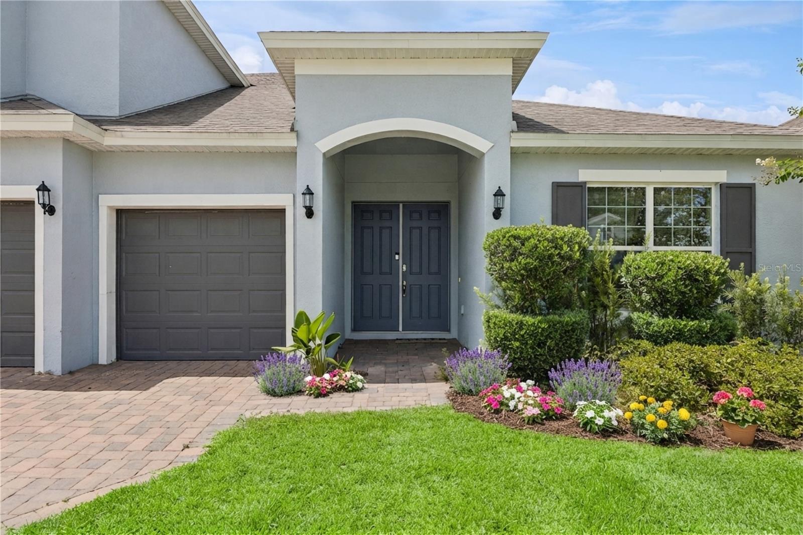 559 Via Bella Ct Property Photo 1