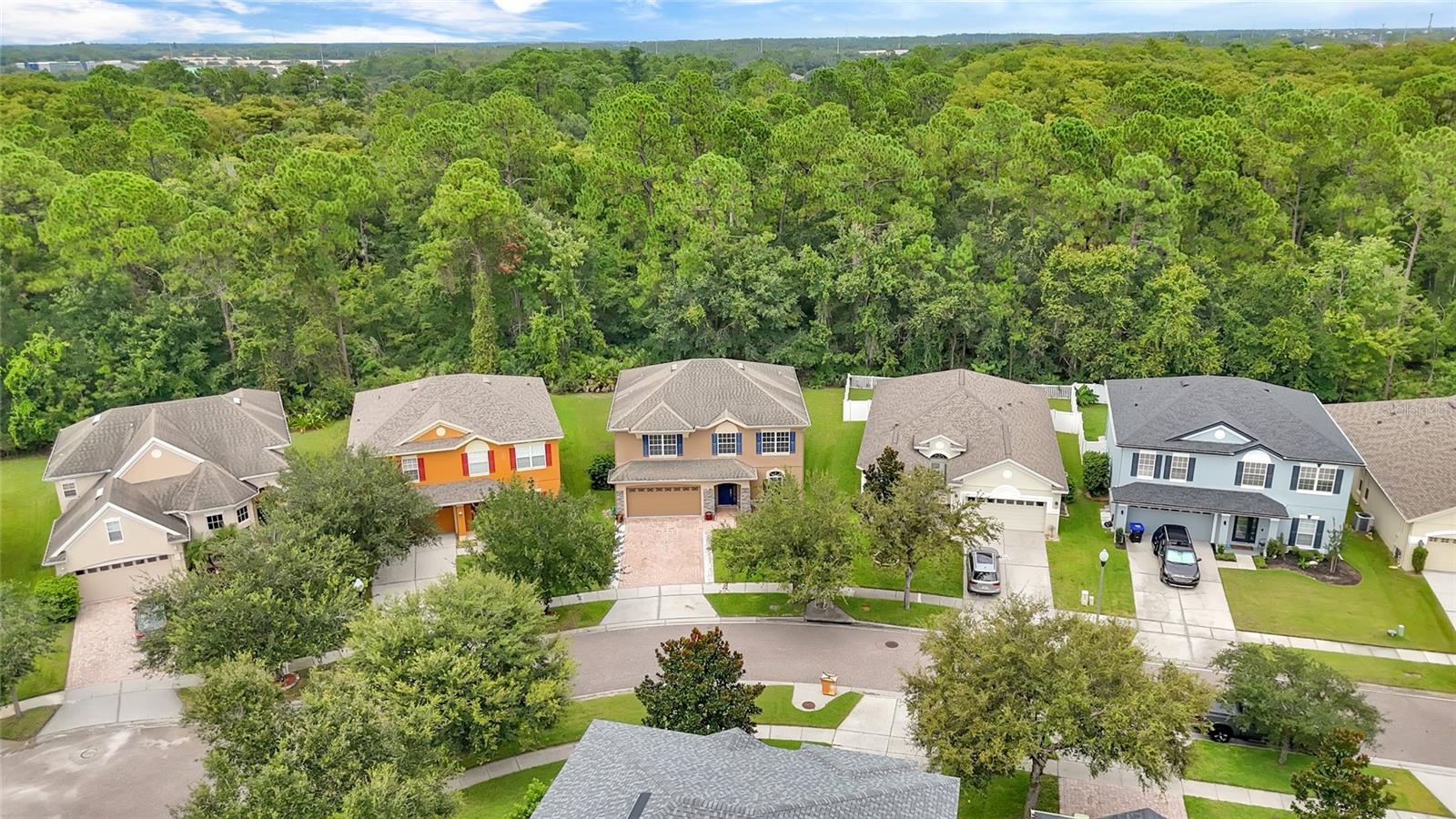 1127 Crane Crest Way Property Photo 2