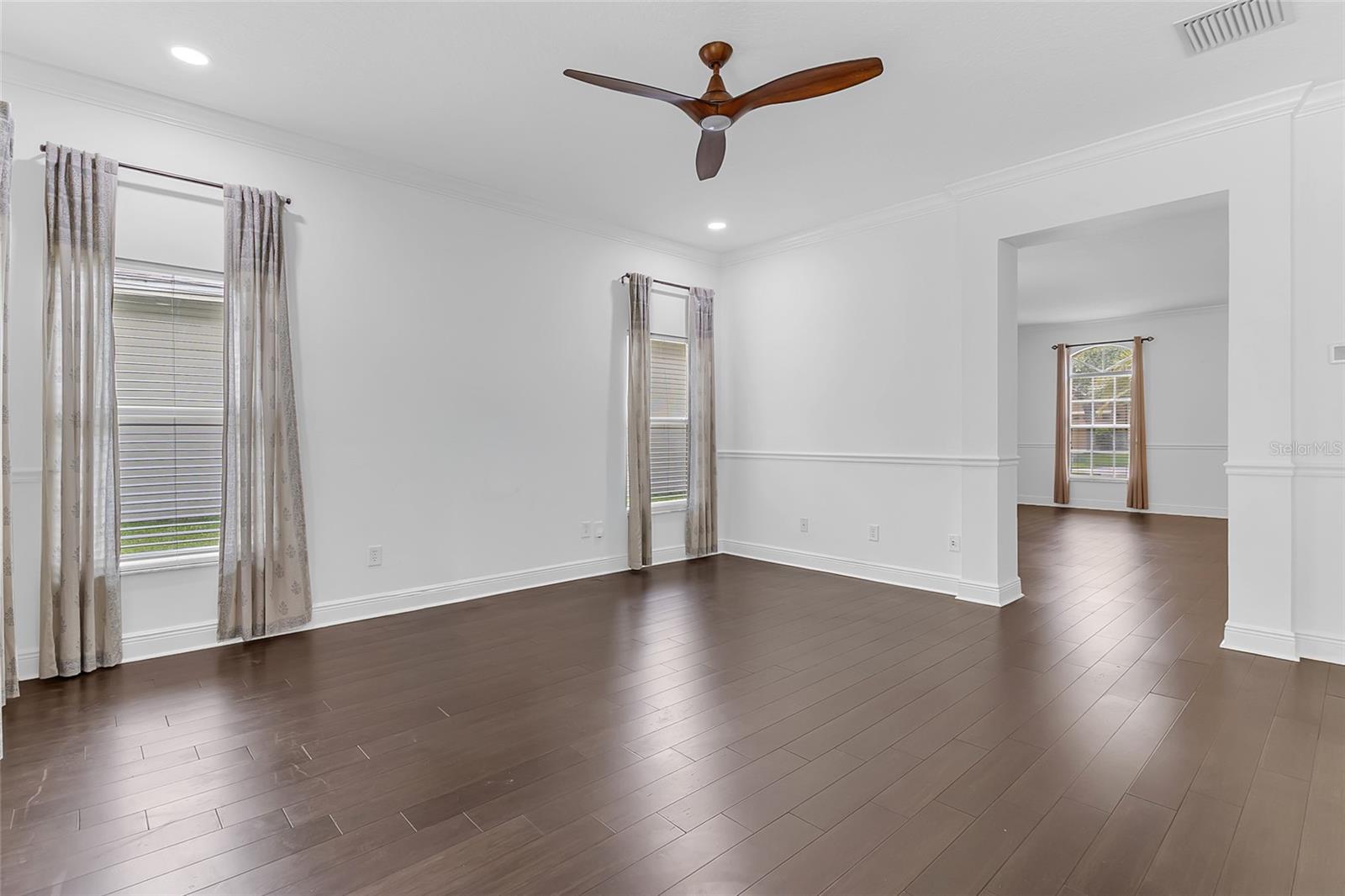 1127 Crane Crest Way Property Photo 10