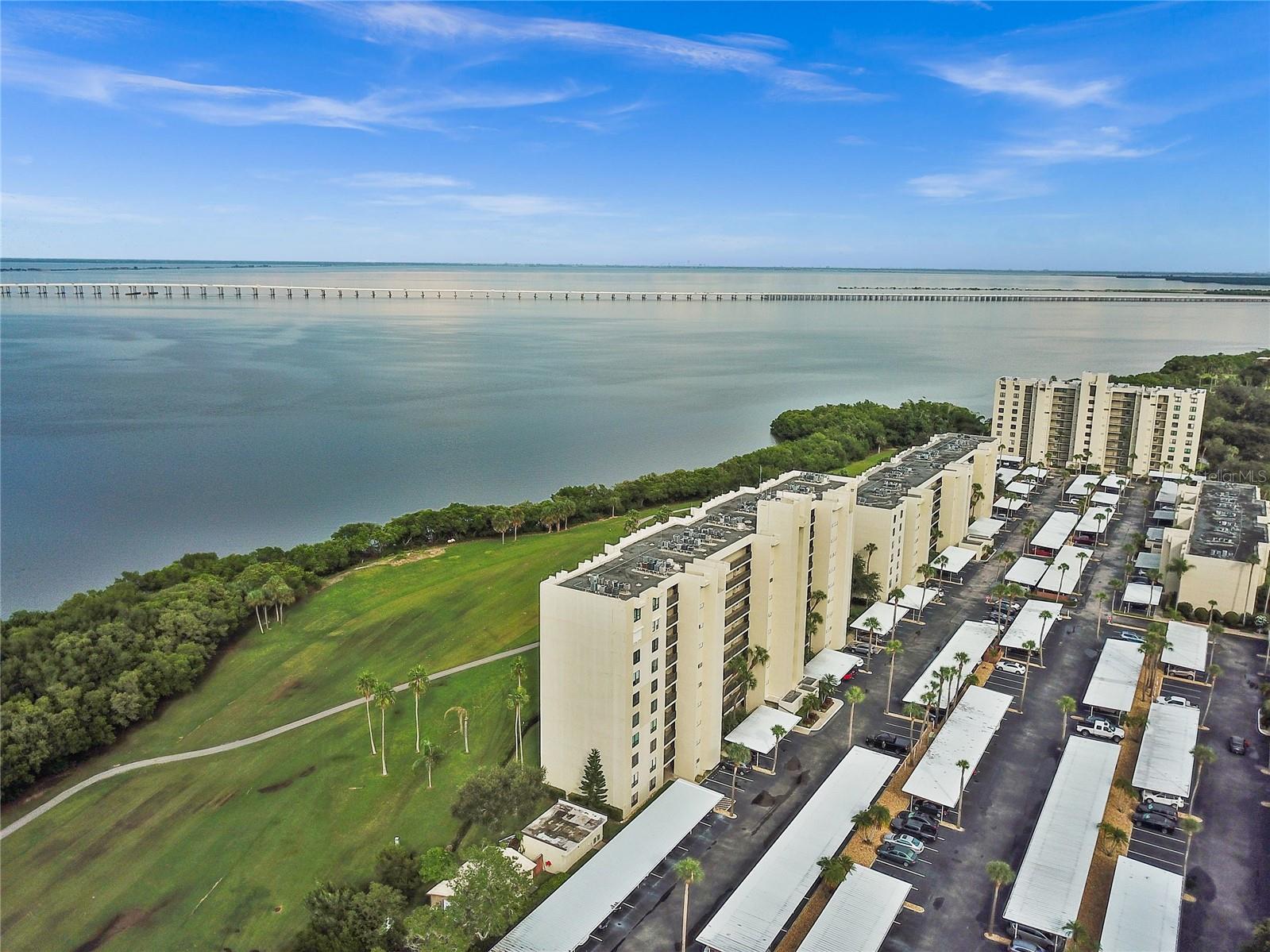 2617 COVE CAY DR #702 Property Photo 1