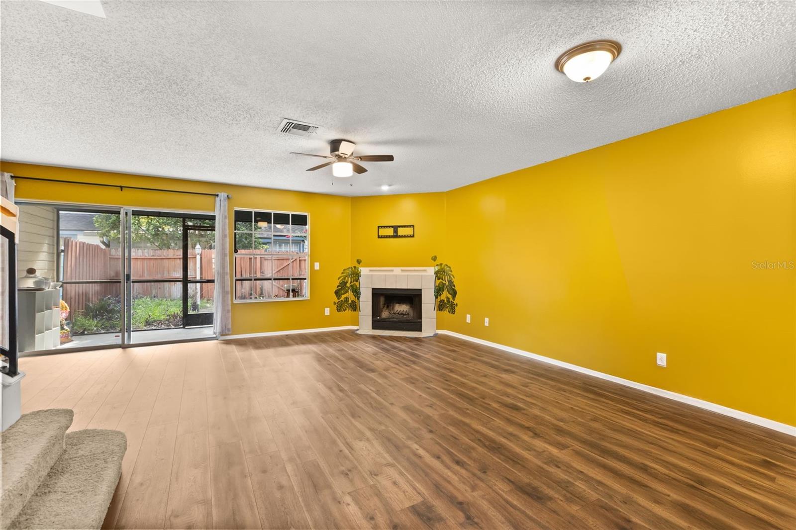 2776 Lancaster Ct Property Photo 6