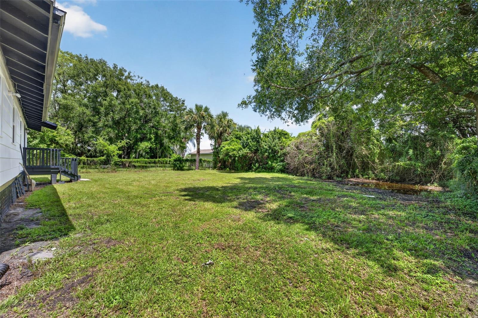 1911 Water St Property Photo 21