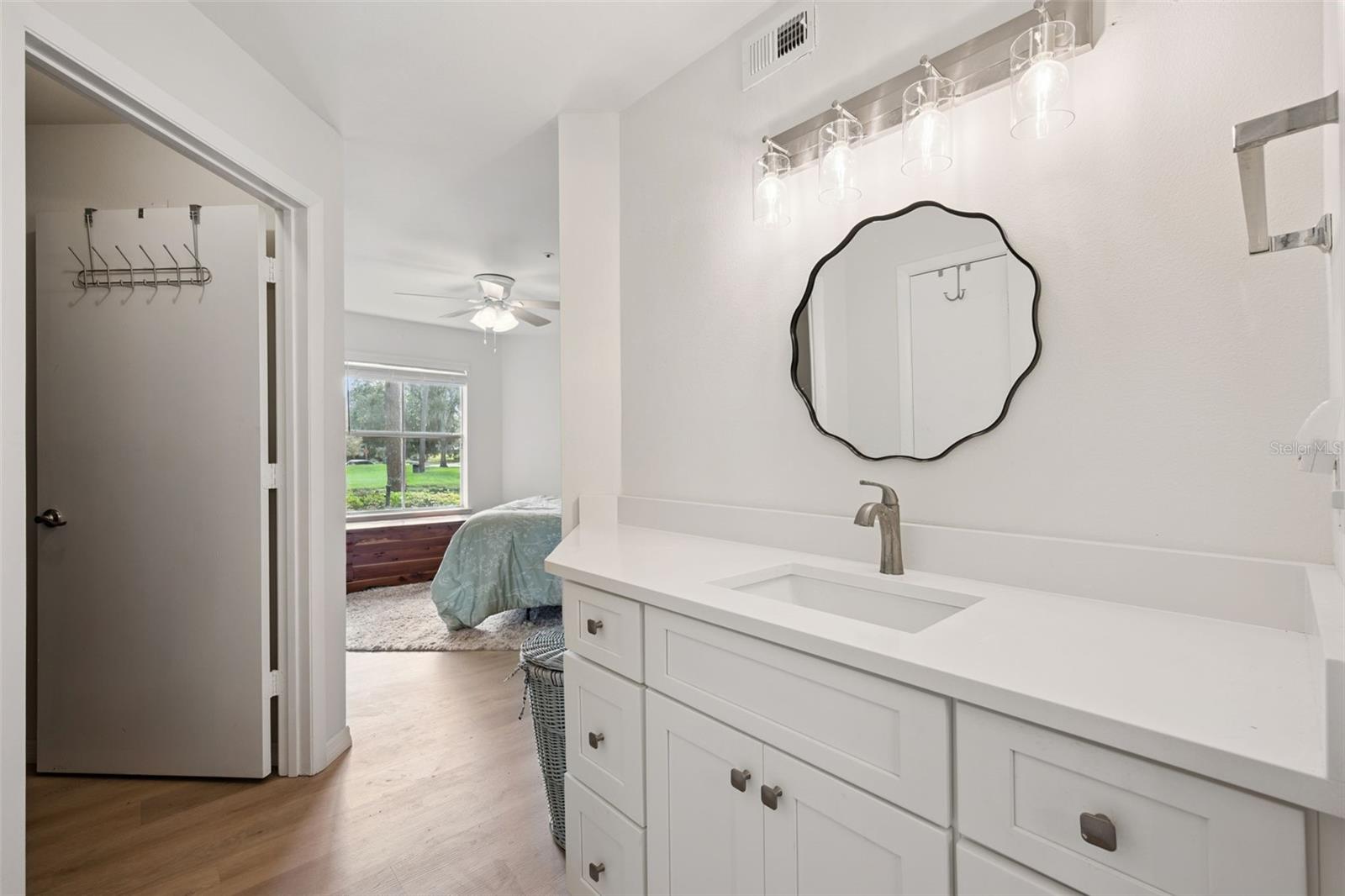 470 S Pin Oak Pl #112 Property Photo 11