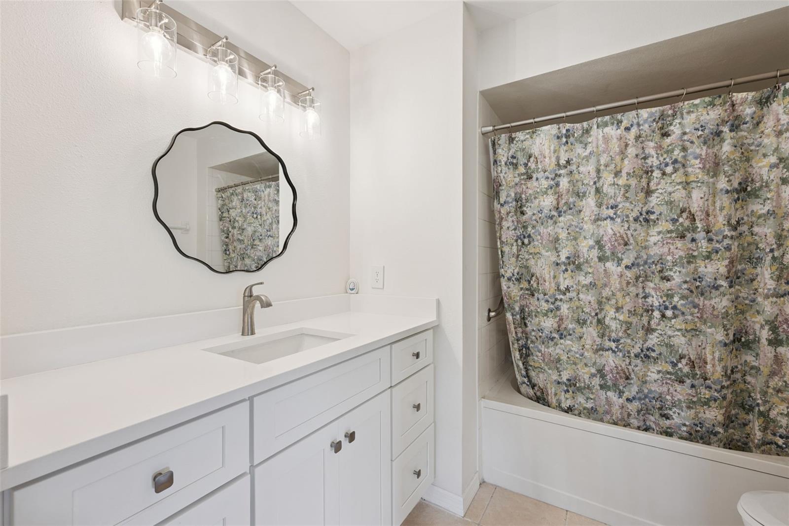 470 S Pin Oak Pl #112 Property Photo 13