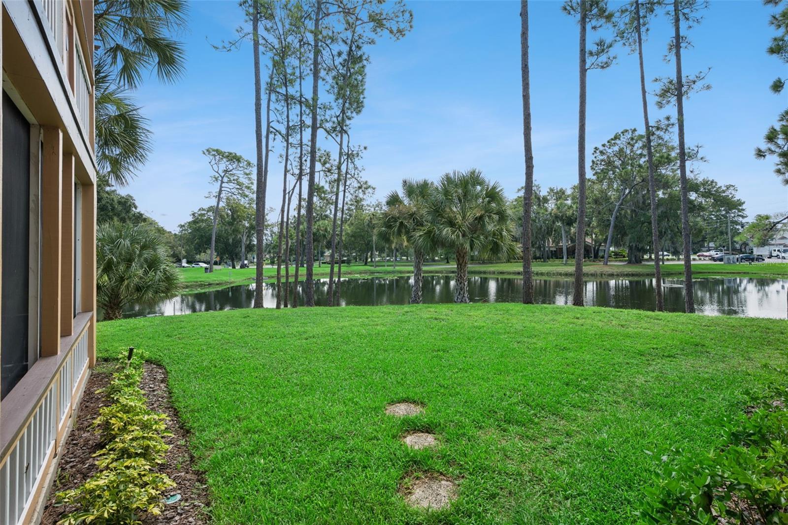 470 S Pin Oak Pl #112 Property Photo 17
