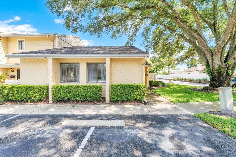 5395 Emerald Isle Dr #1011 Property Photo 2