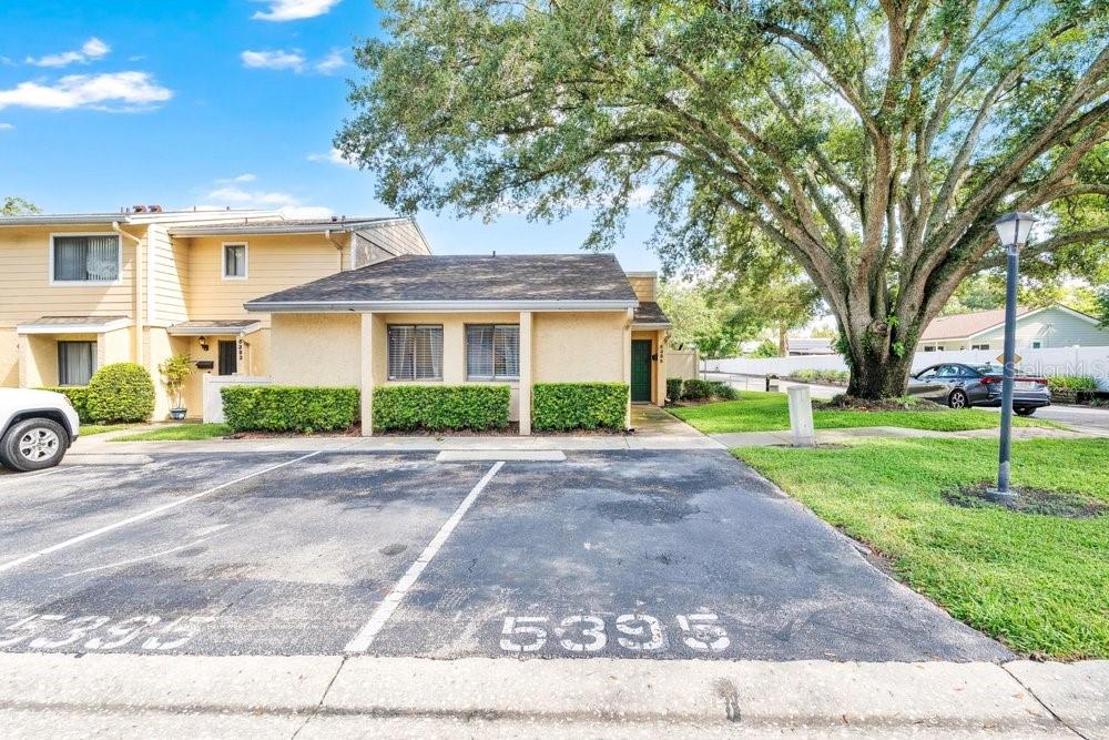 5395 Emerald Isle Dr #1011 Property Photo 3