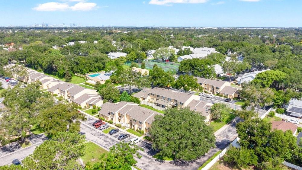 5395 Emerald Isle Dr #1011 Property Photo 28