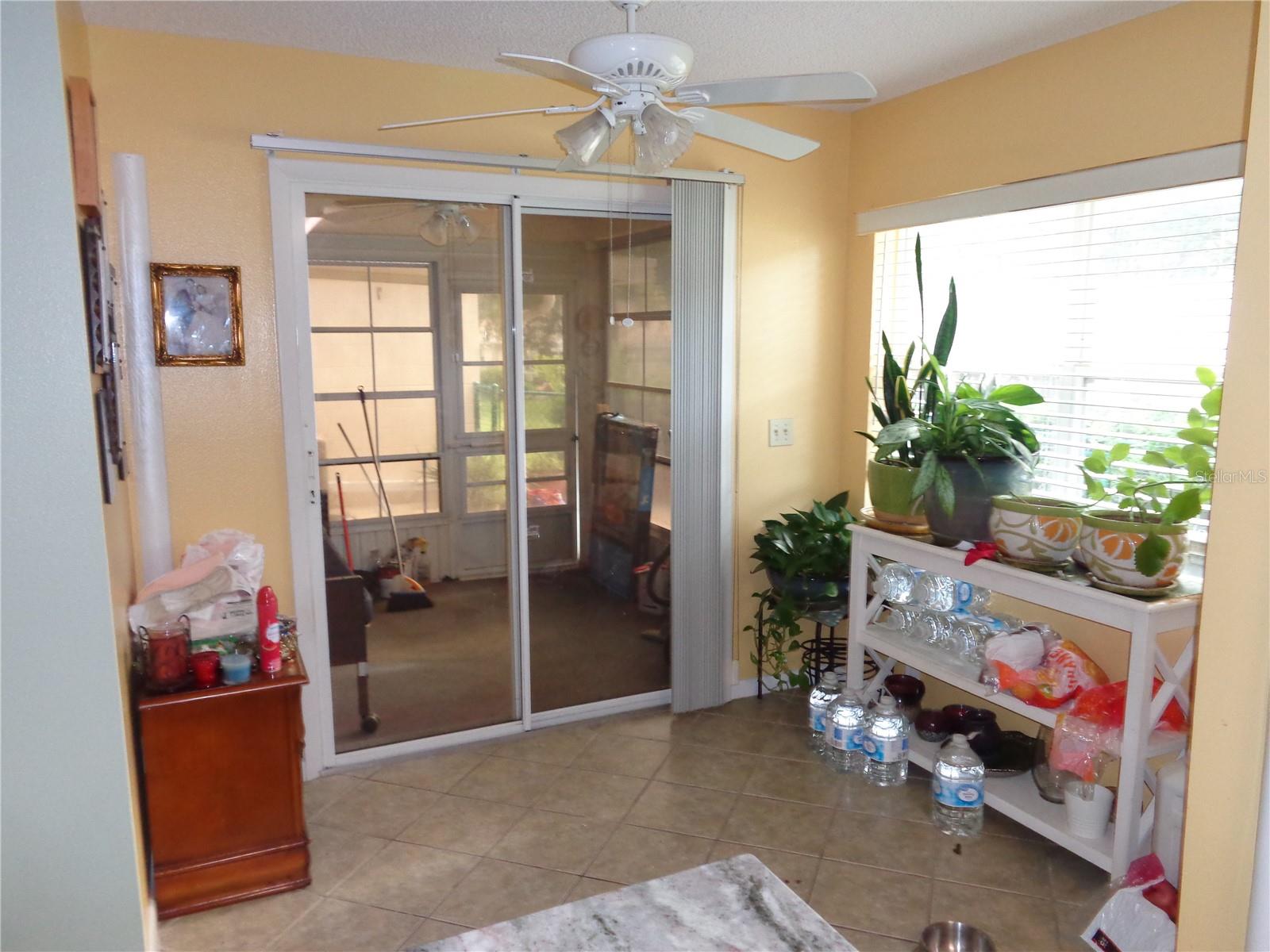 9661 Sw 95th Ct #b Property Photo 9