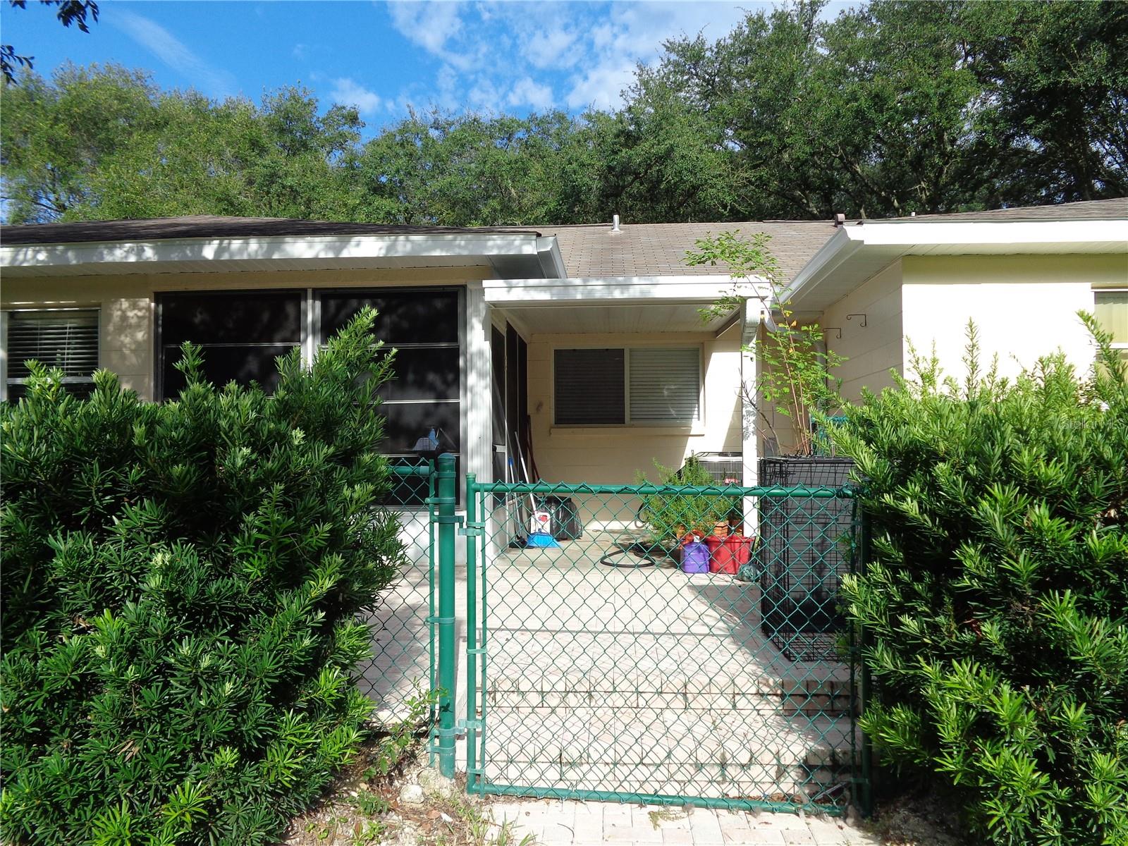 9661 Sw 95th Ct #b Property Photo 15
