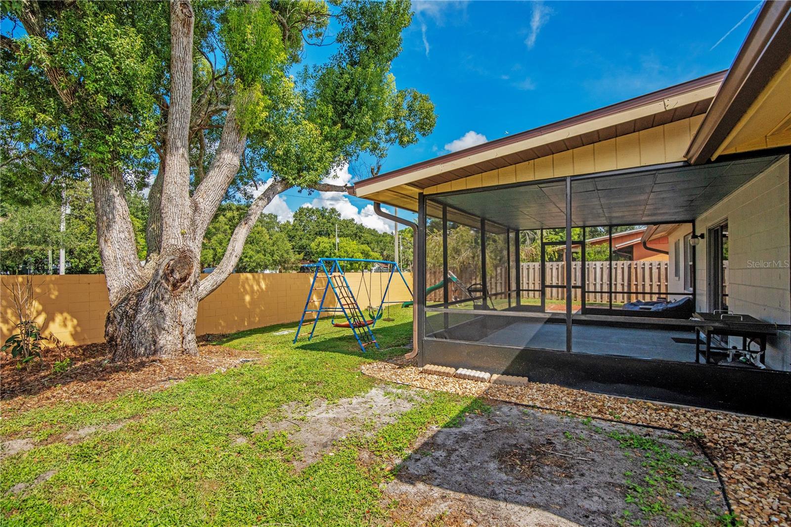 129 Reel Ct Property Photo 24