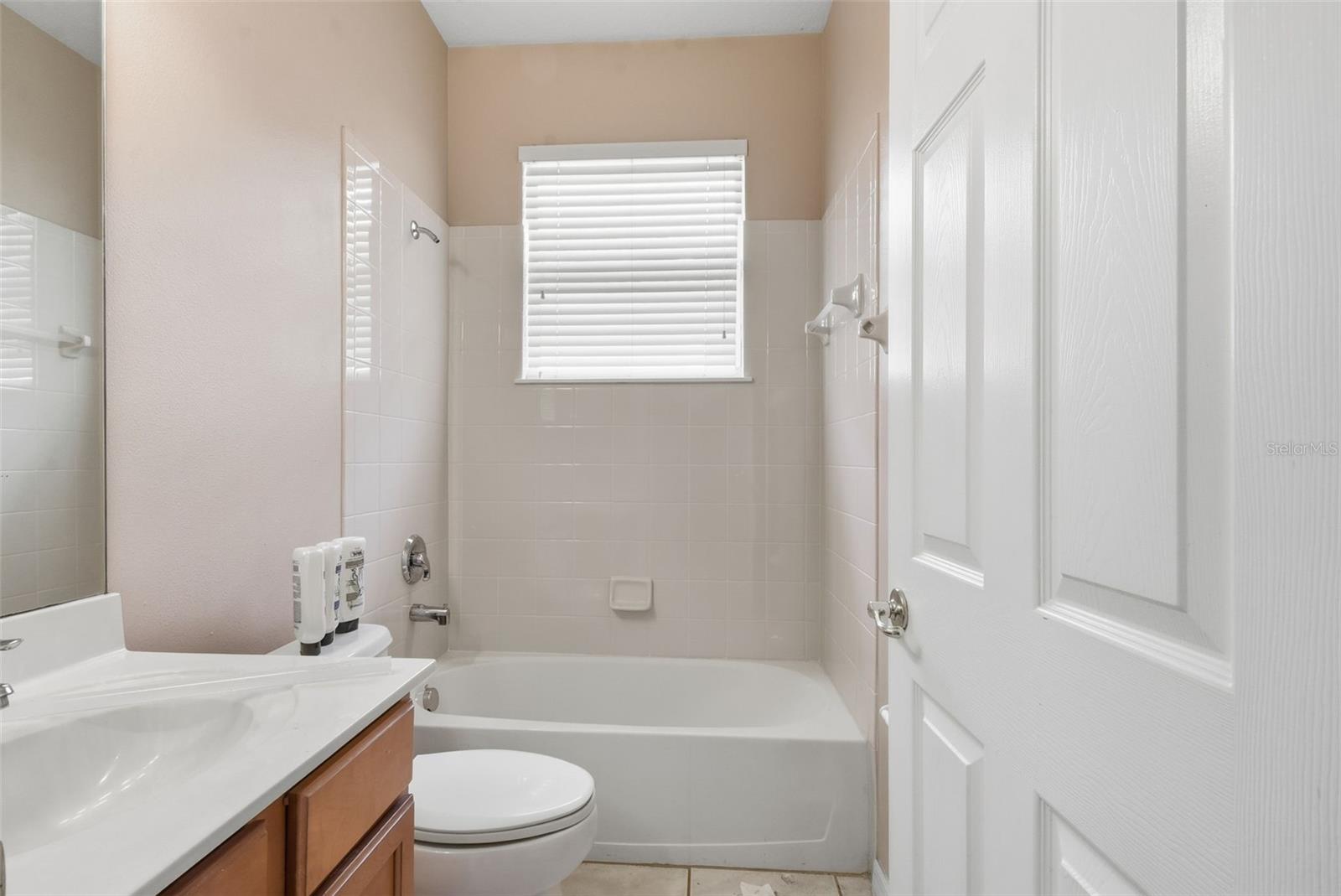 929 Lascala Dr Property Photo 26