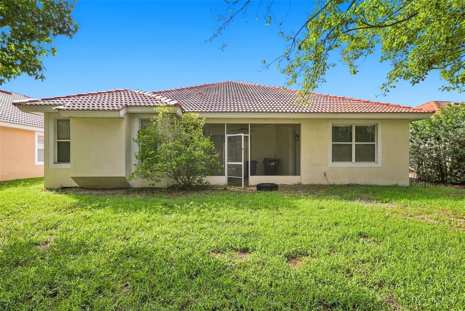 929 Lascala Dr Property Photo 38