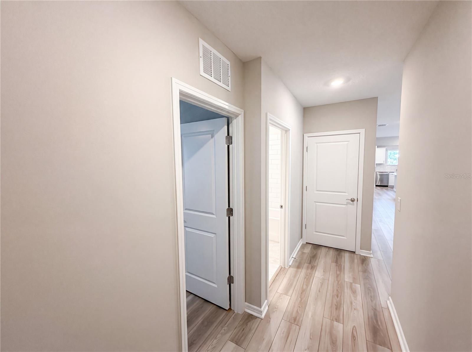 8332 Sw 54th Loop Property Photo 17