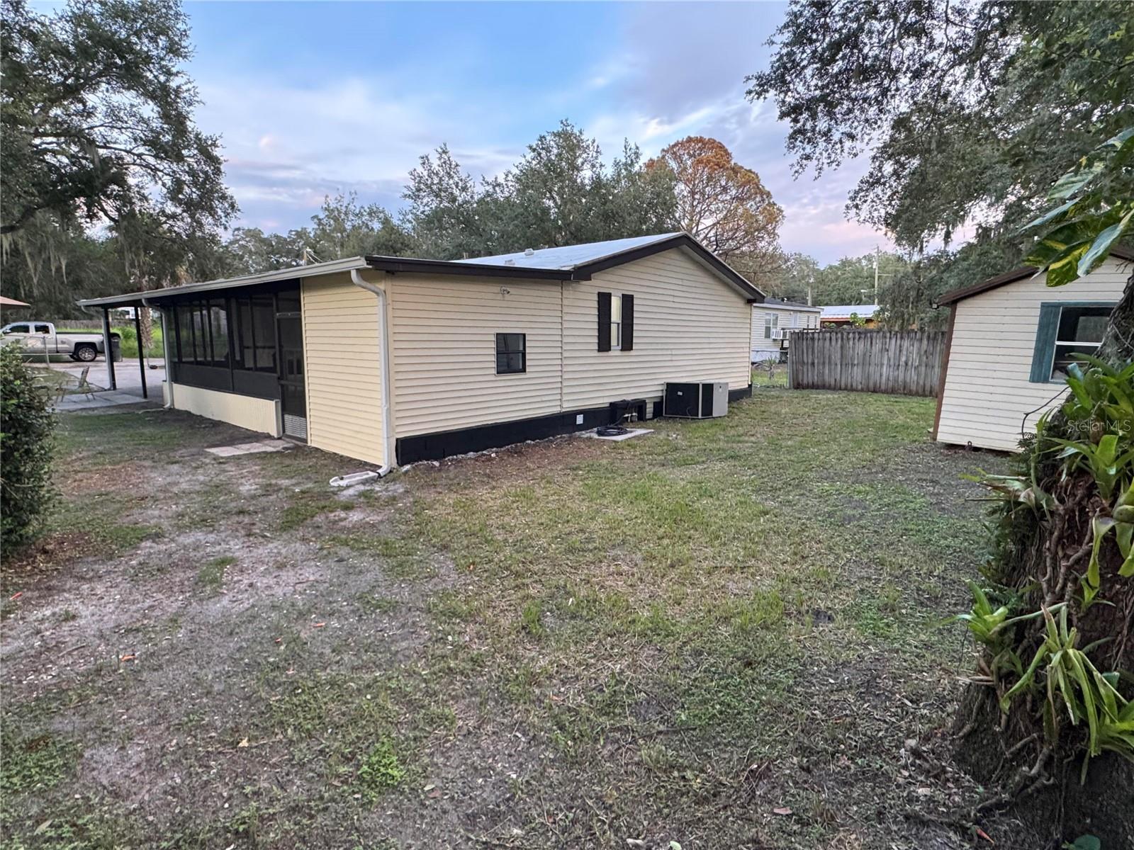 8801 Marc David Property Photo 17