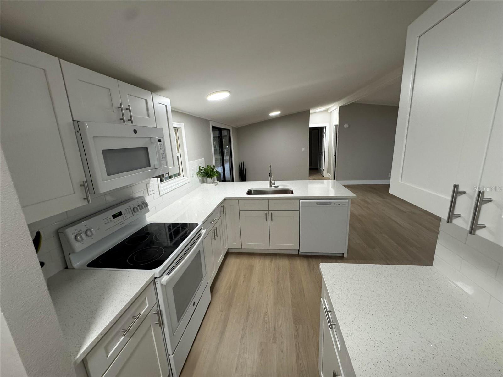 8801 Marc David Property Photo 36
