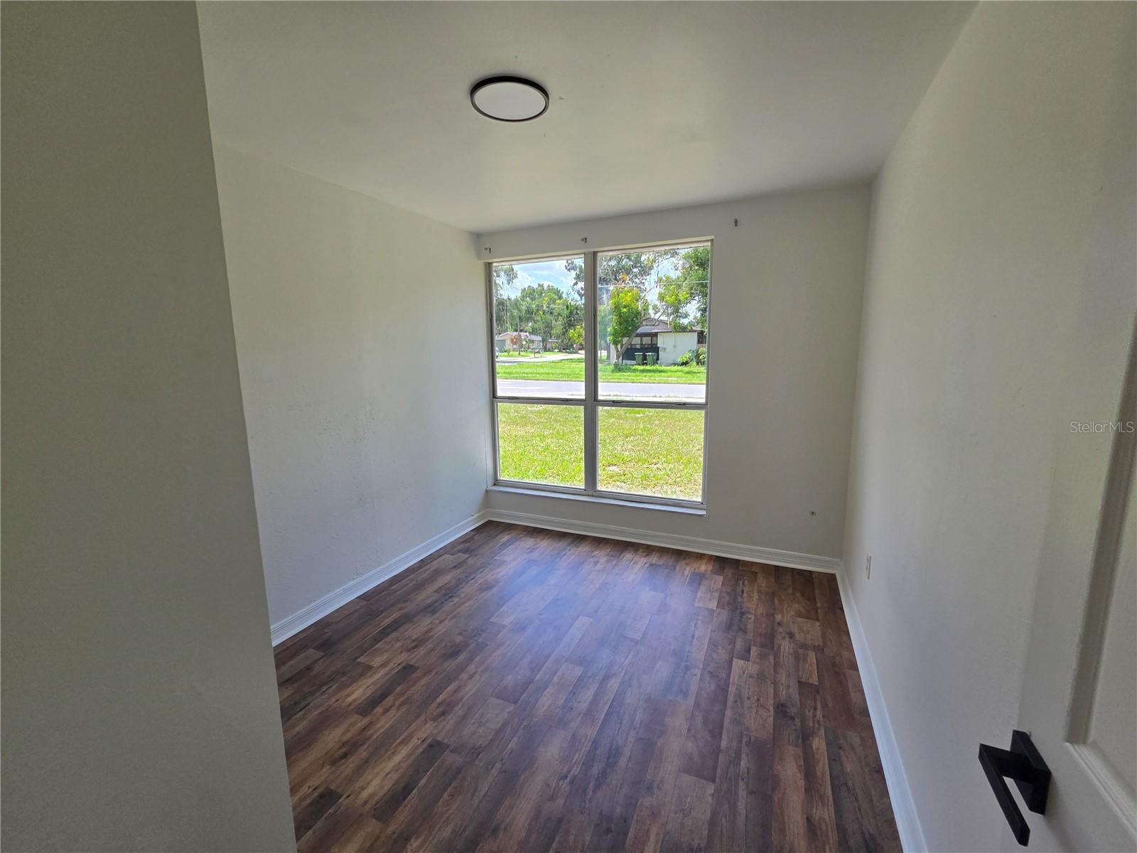 1500 Crest Ave Property Photo 16