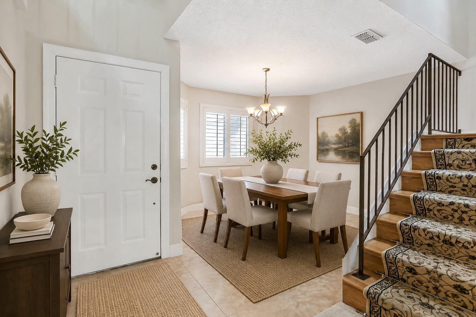 605 Chestnut Oak Cir #107 Property Photo 3