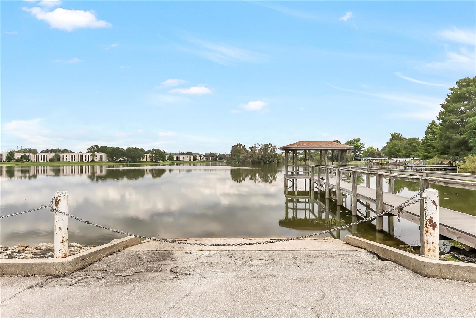 605 Chestnut Oak Cir #107 Property Photo 33