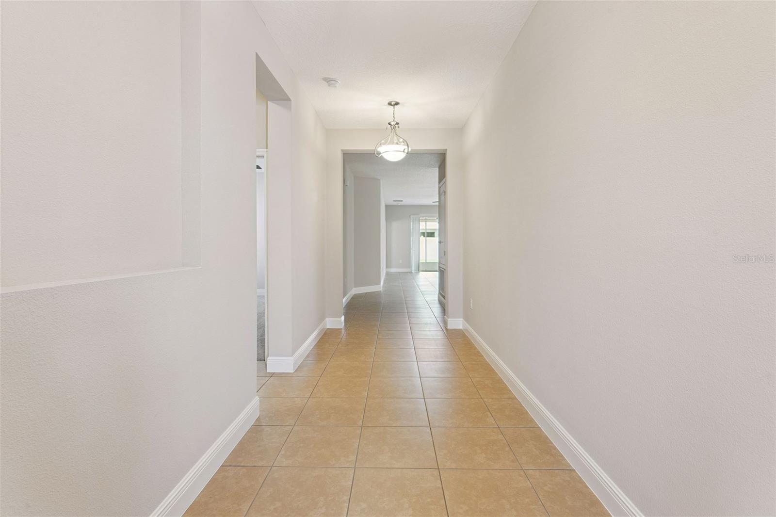 1543 Caterpillar St Property Photo 6