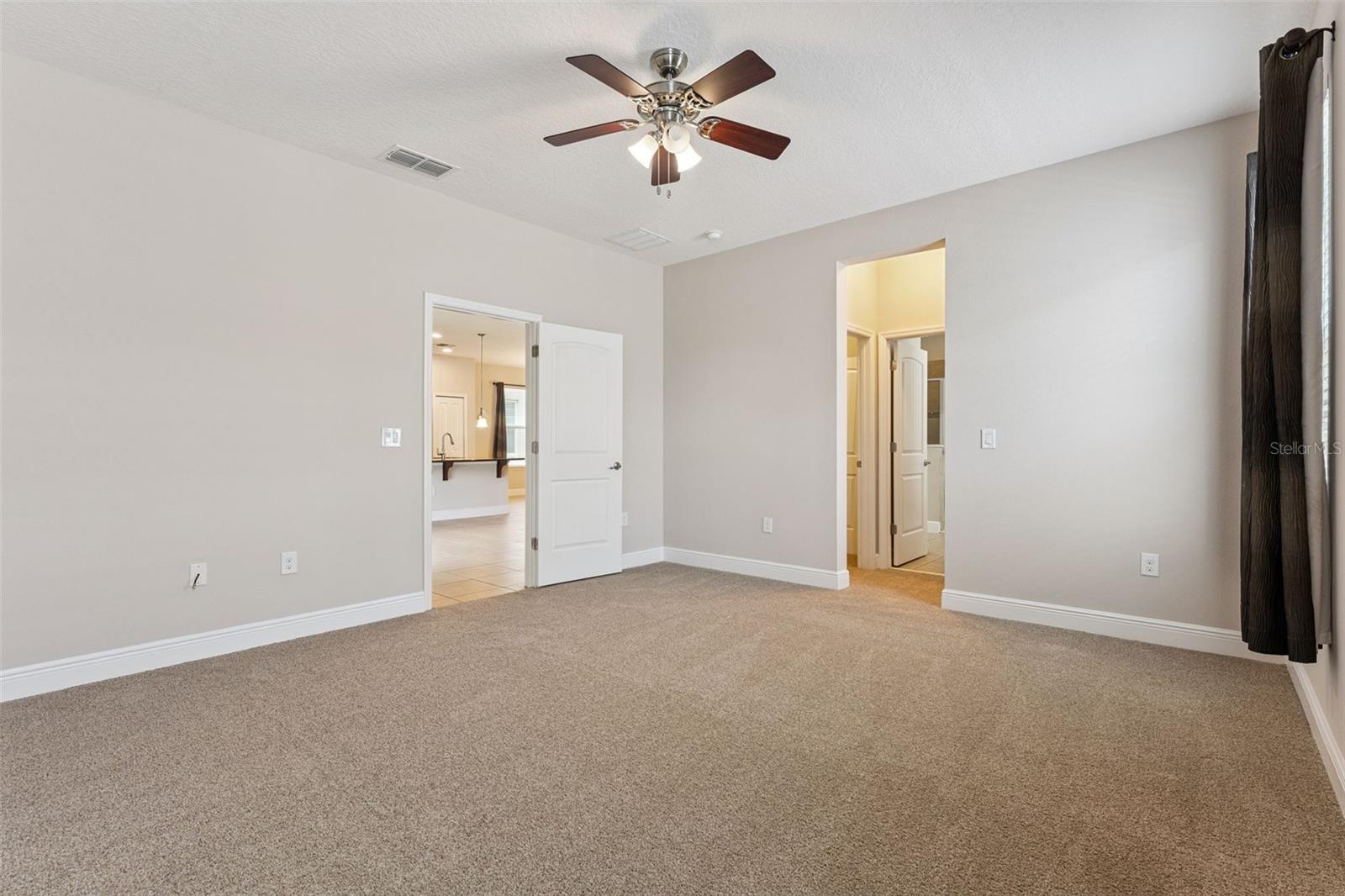 1543 Caterpillar St Property Photo 14