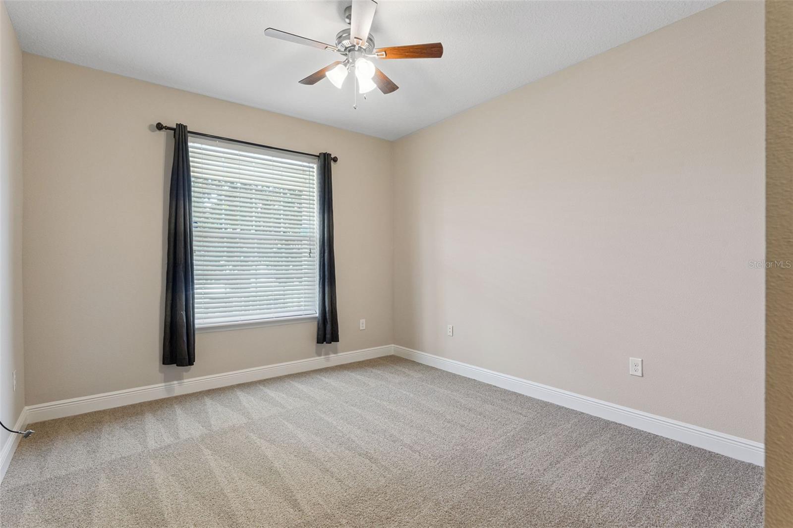 1543 Caterpillar St Property Photo 20