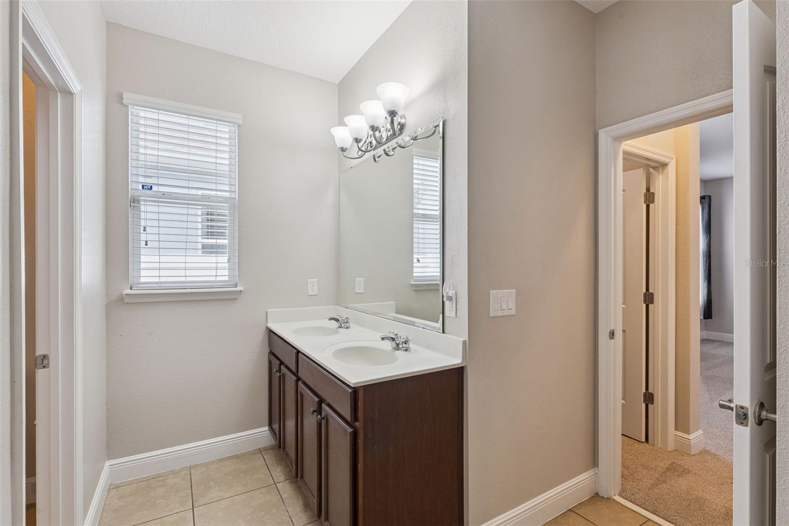 1543 Caterpillar St Property Photo 21