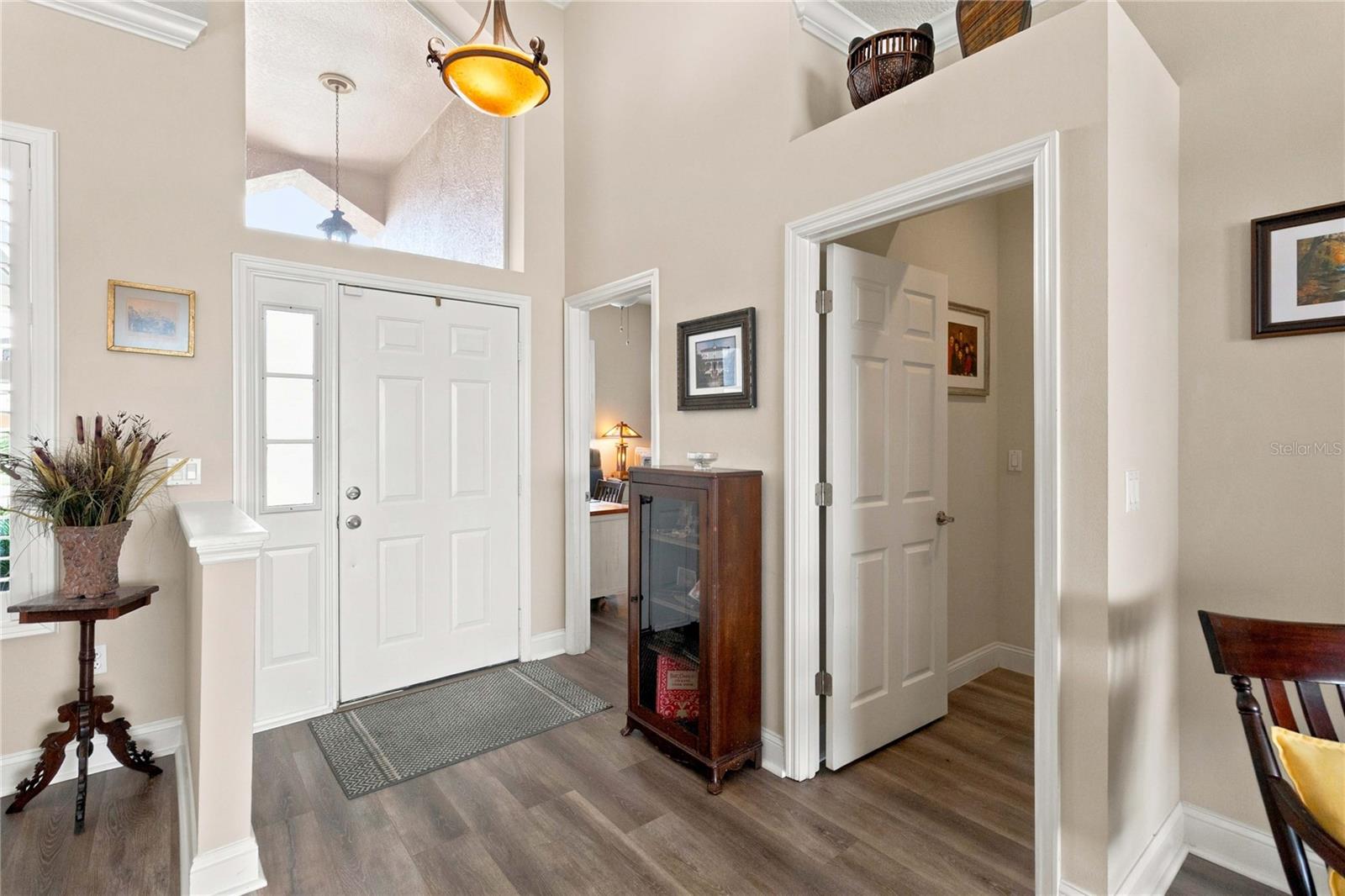 2524 Raccoon Run Ln Property Photo 5
