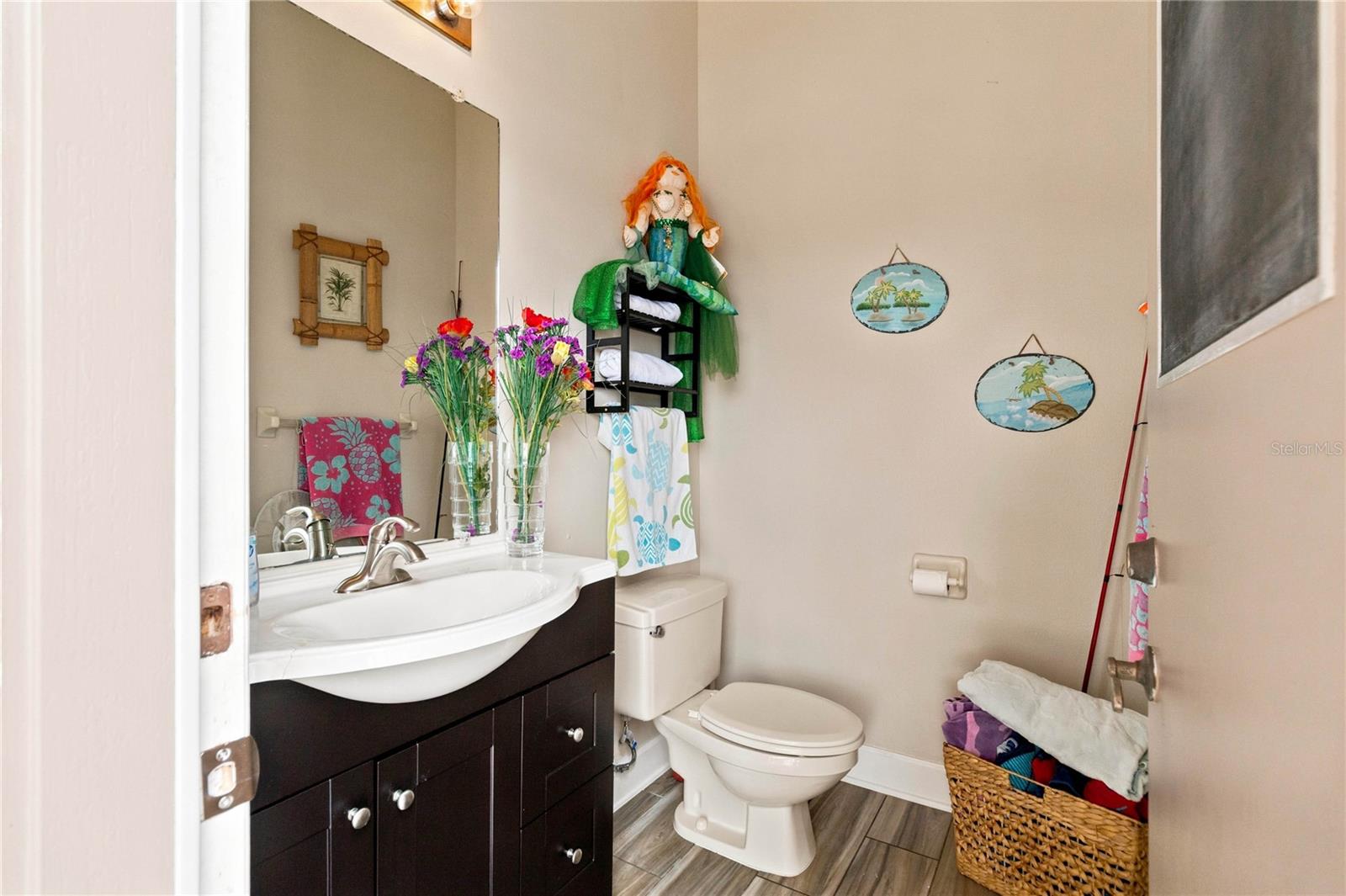2524 Raccoon Run Ln Property Photo 35