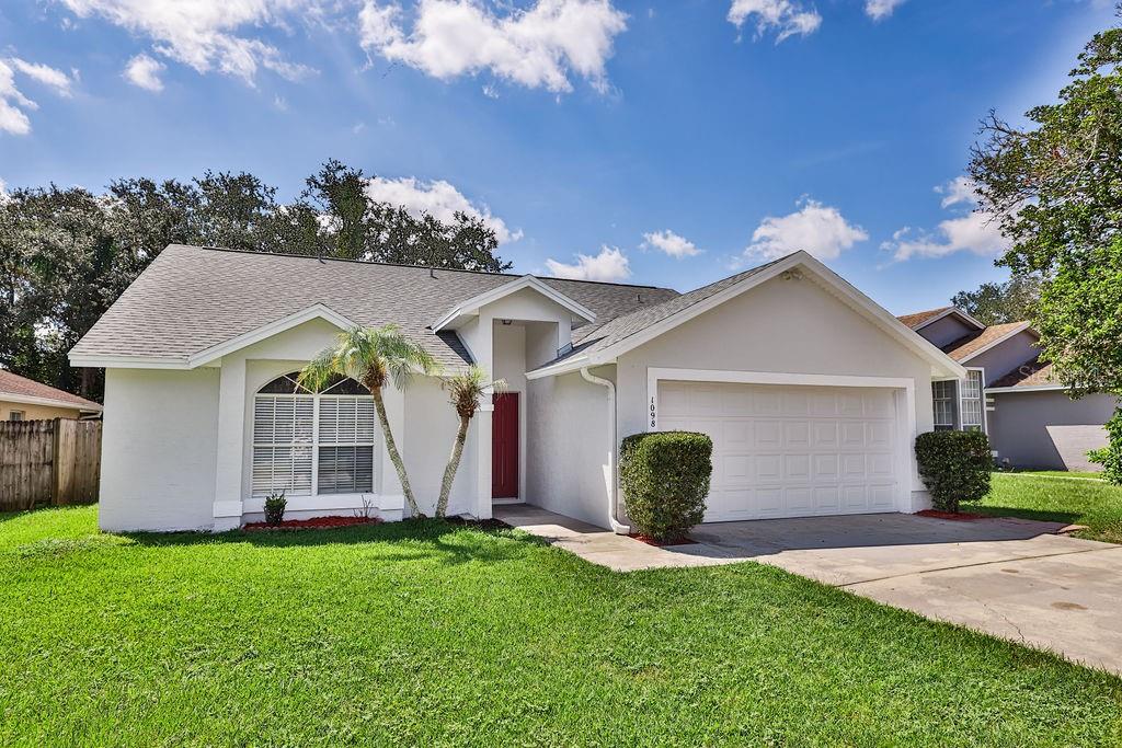 1098 Sugarberry Trl Property Photo 3
