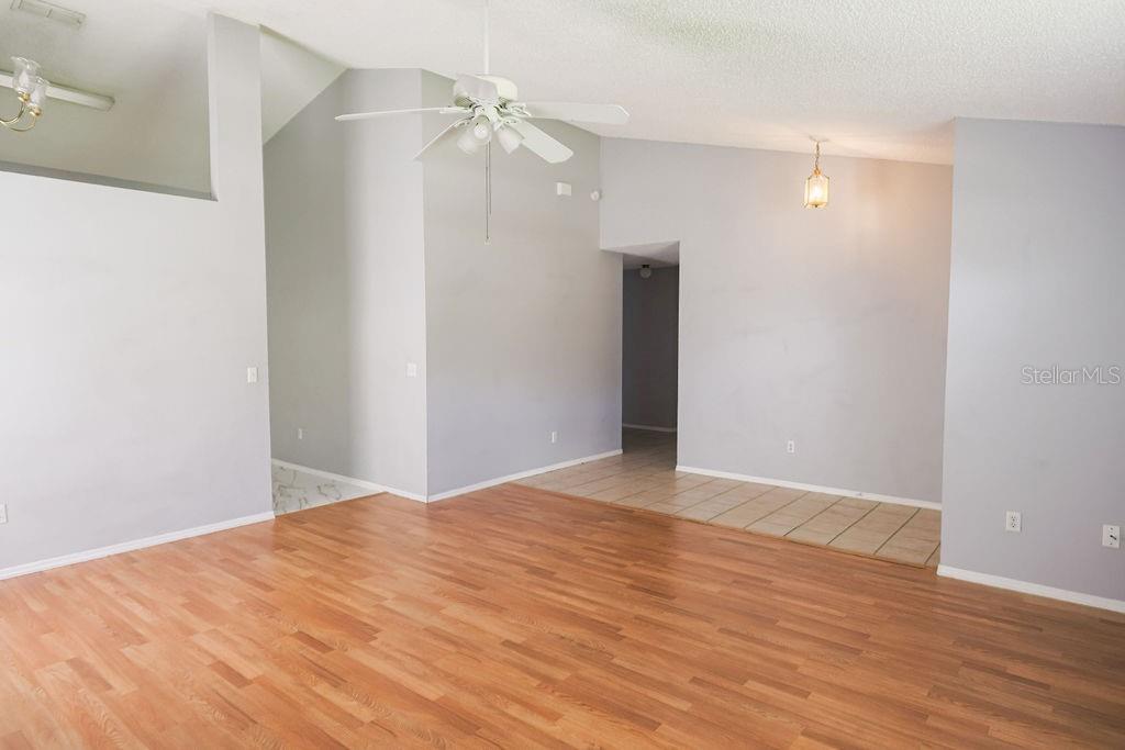 1098 Sugarberry Trl Property Photo 5