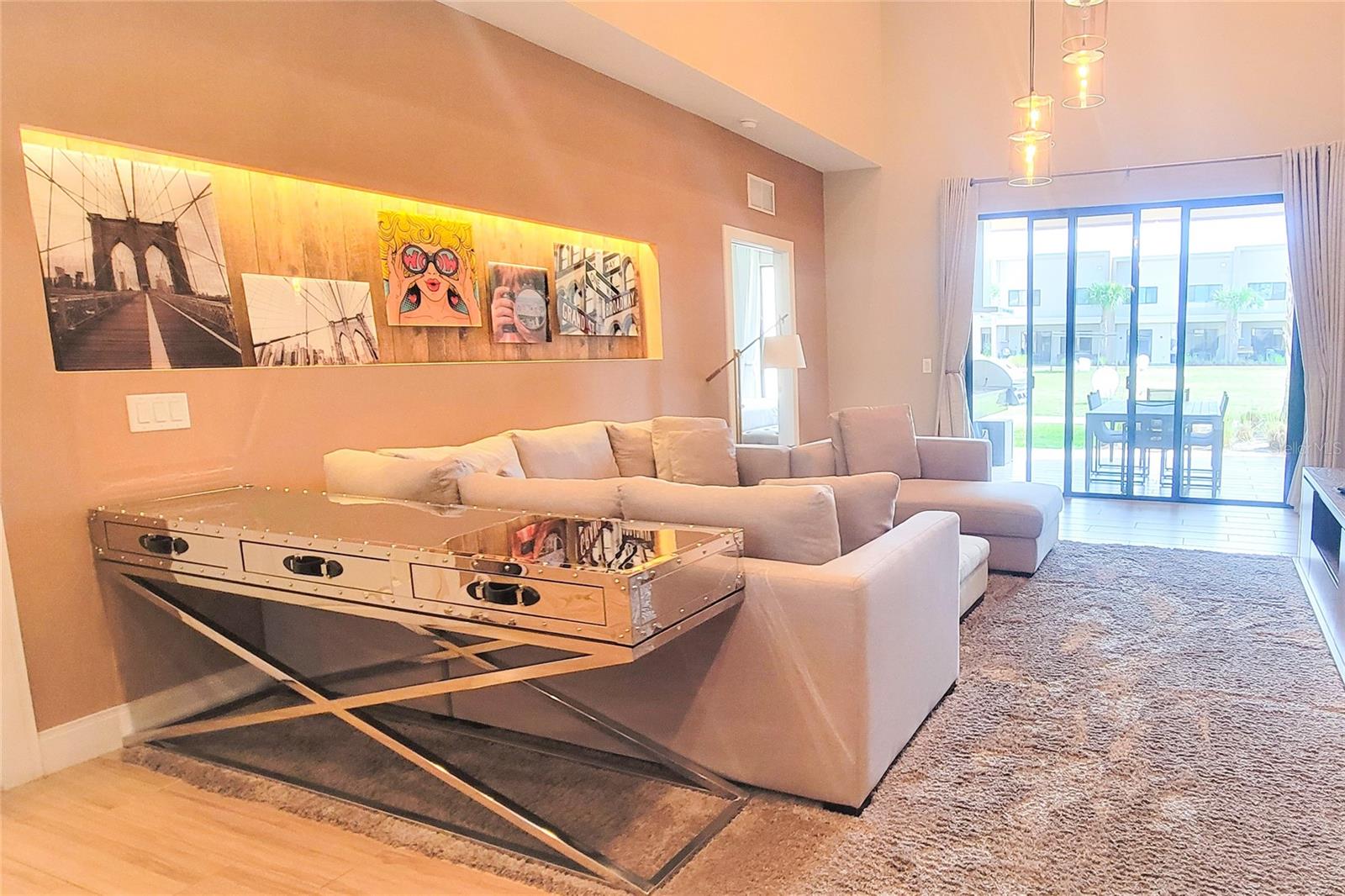 3045 Rockefeller Way Property Photo 5