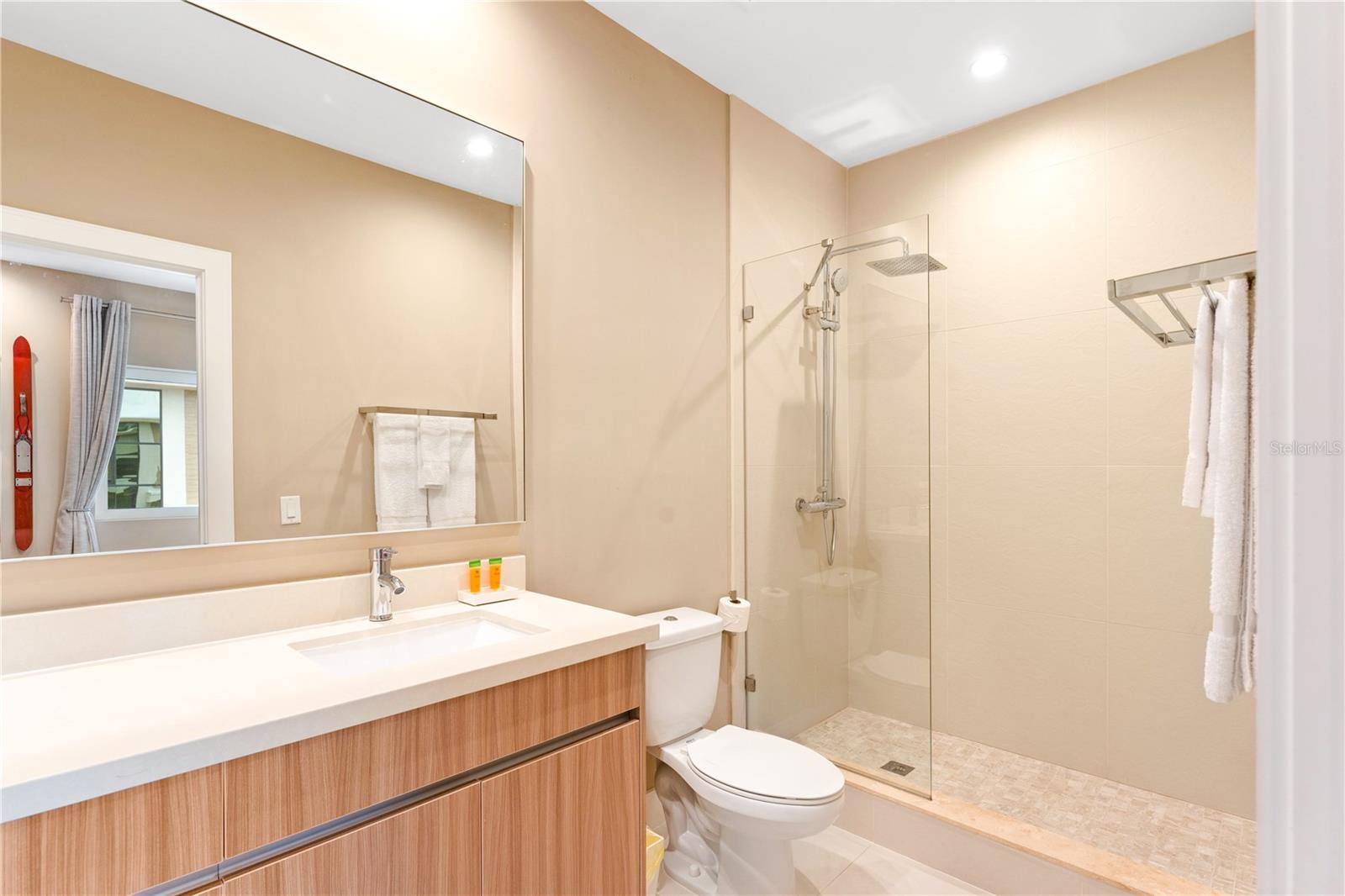 3045 Rockefeller Way Property Photo 34