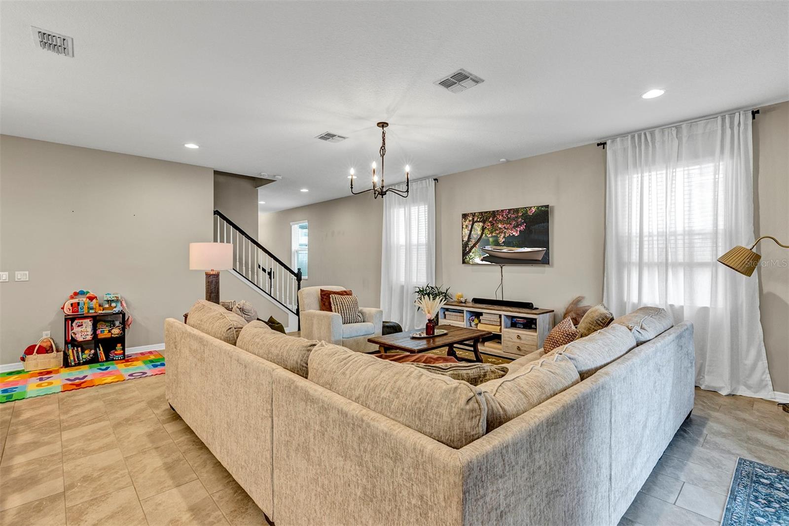 4504 Latimer Way Property Photo 13