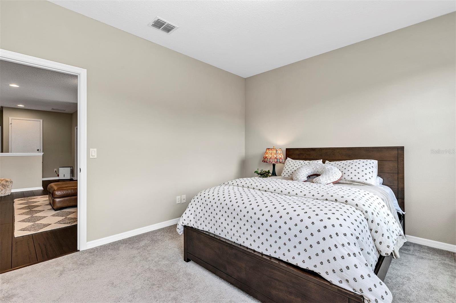 4504 Latimer Way Property Photo 33