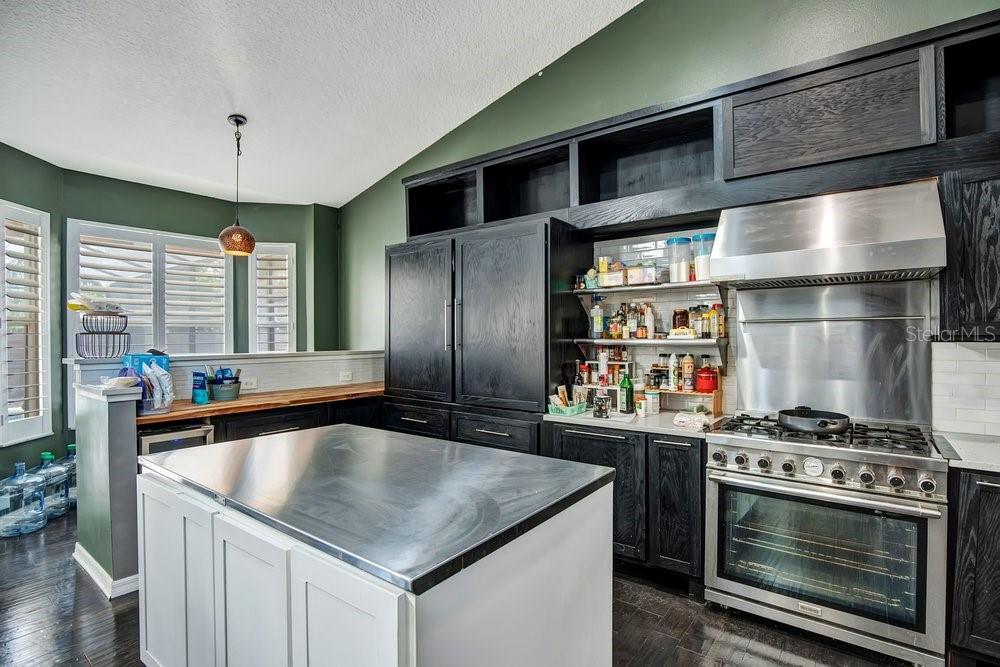3743 Gatlin Woods Dr Property Photo 11