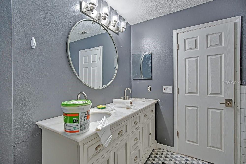 3743 Gatlin Woods Dr Property Photo 30