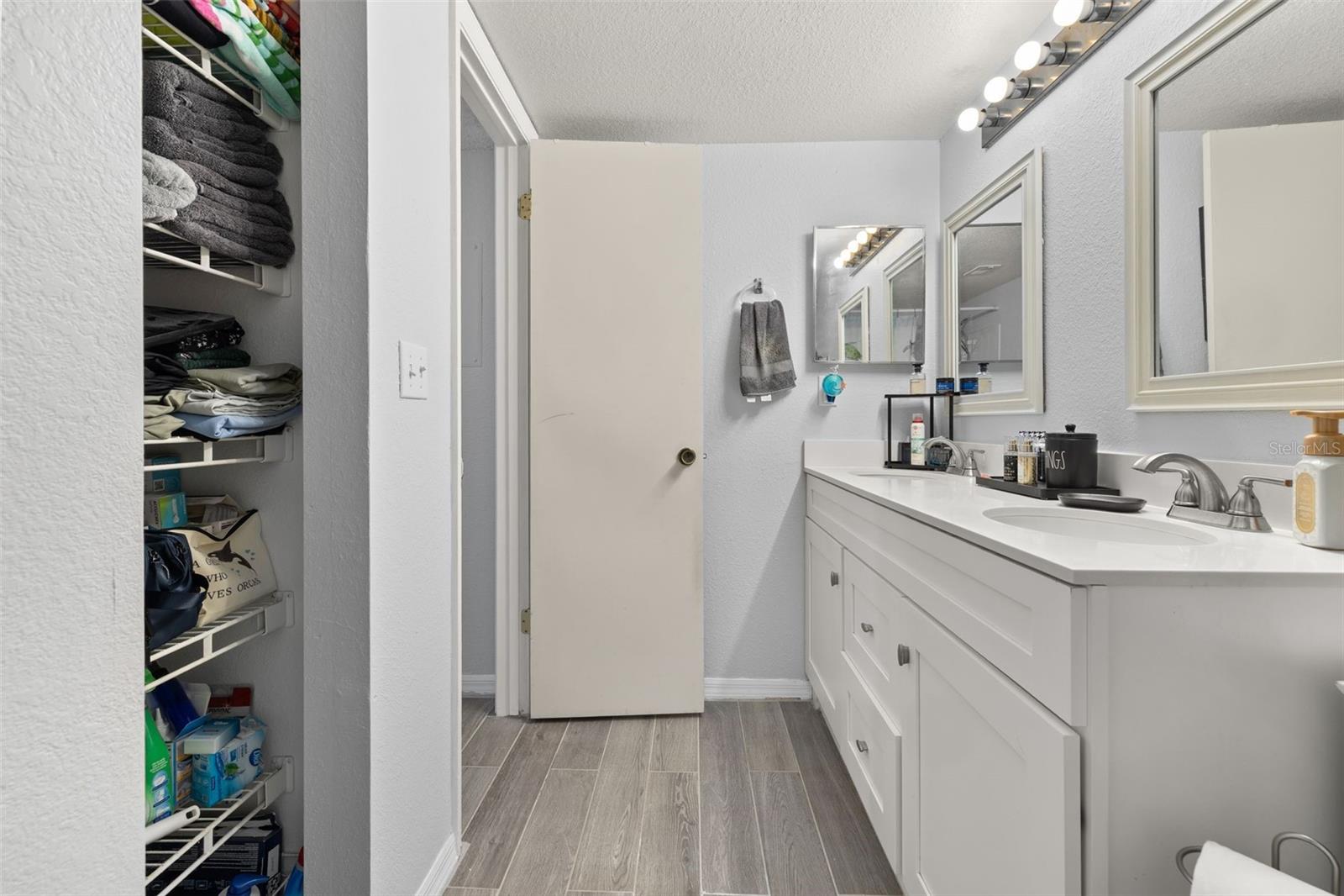 5713 Gatlin Ave #226 Property Photo 22