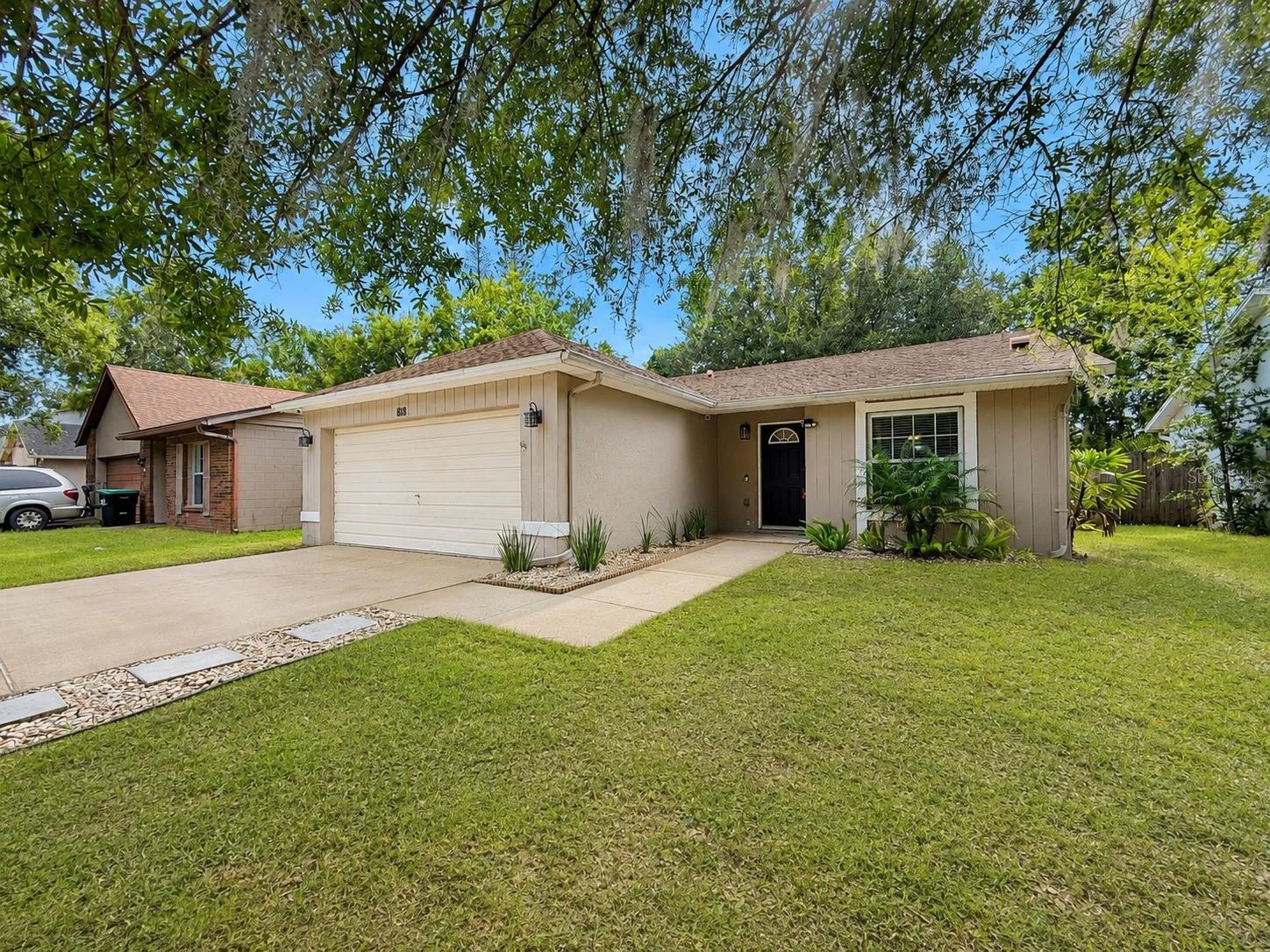 818 Maple Forest Dr Property Photo 1