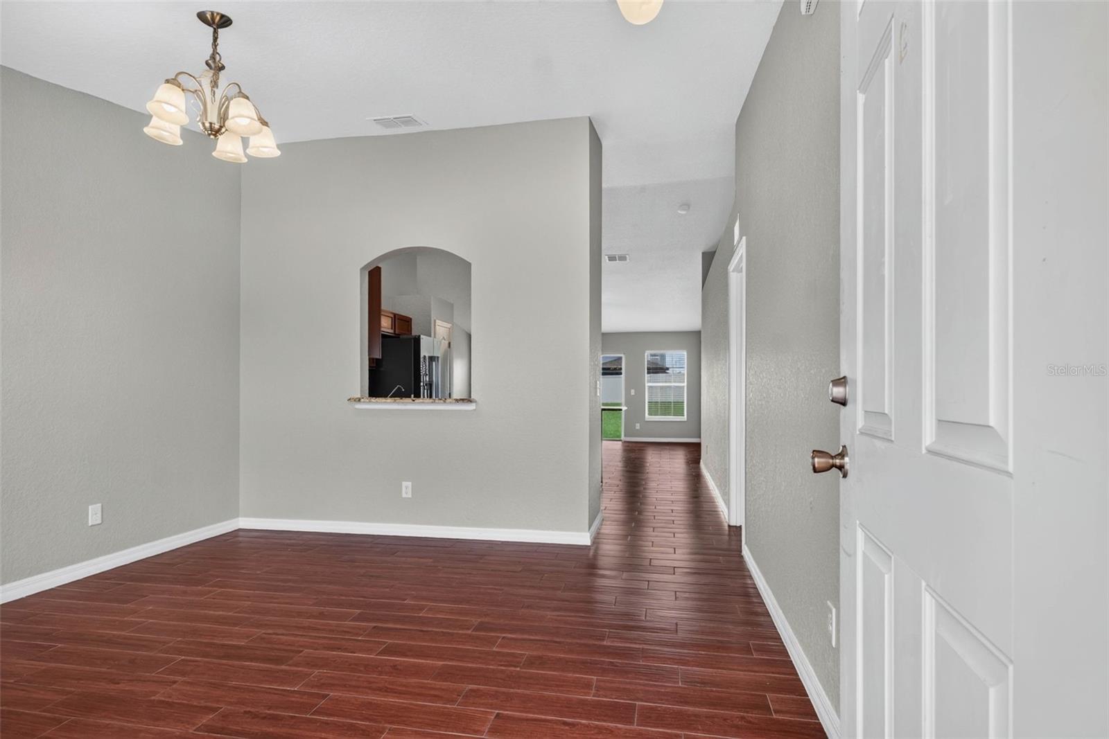 120 Captain Hook Way Property Photo 3