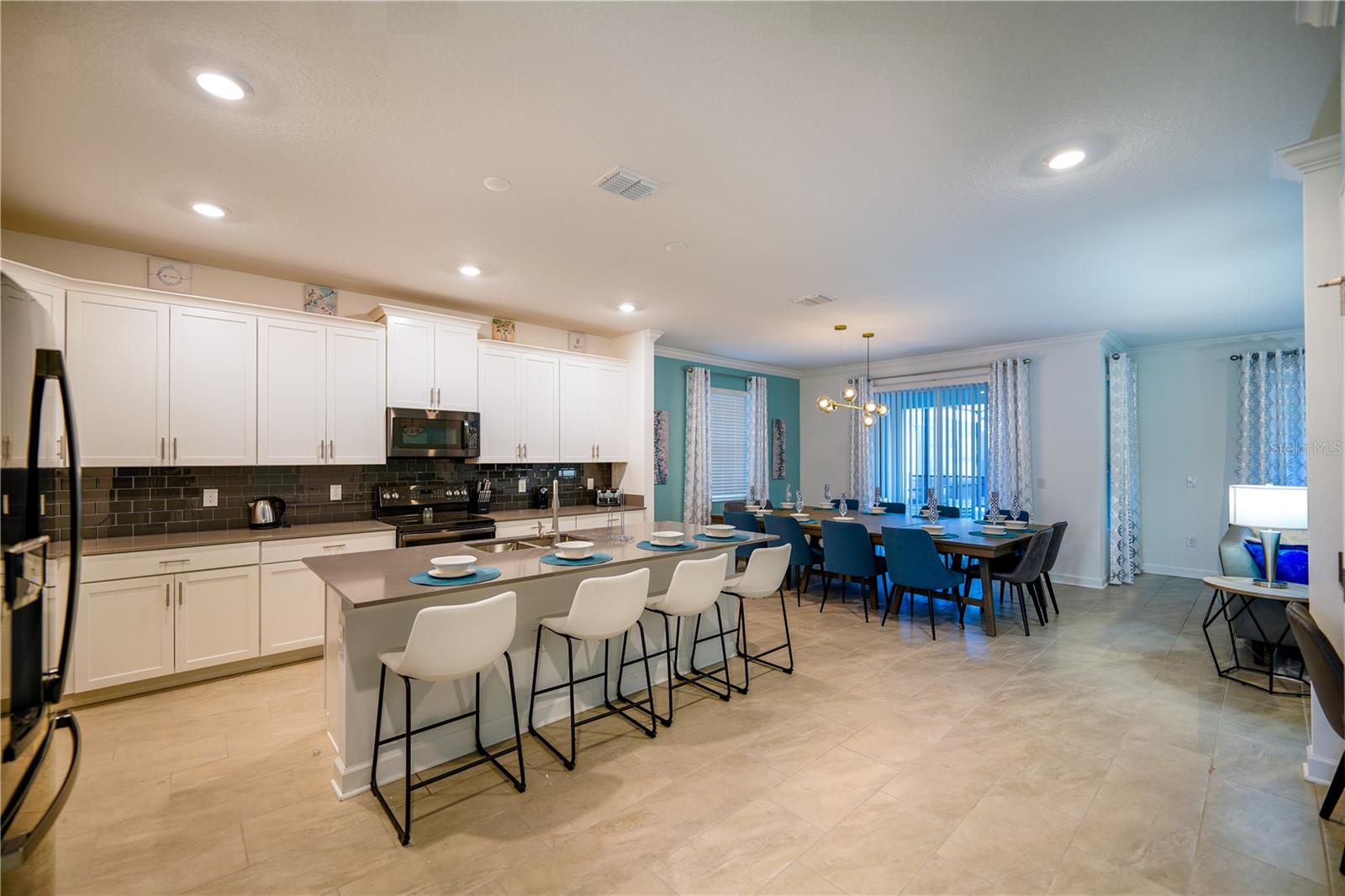 3020 Protagonist St Property Photo 5