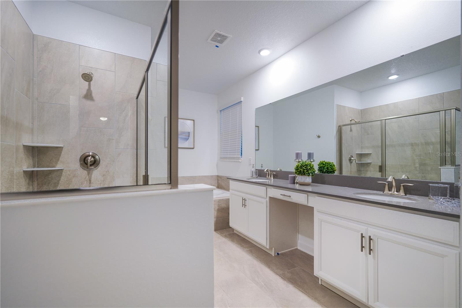 3020 Protagonist St Property Photo 55