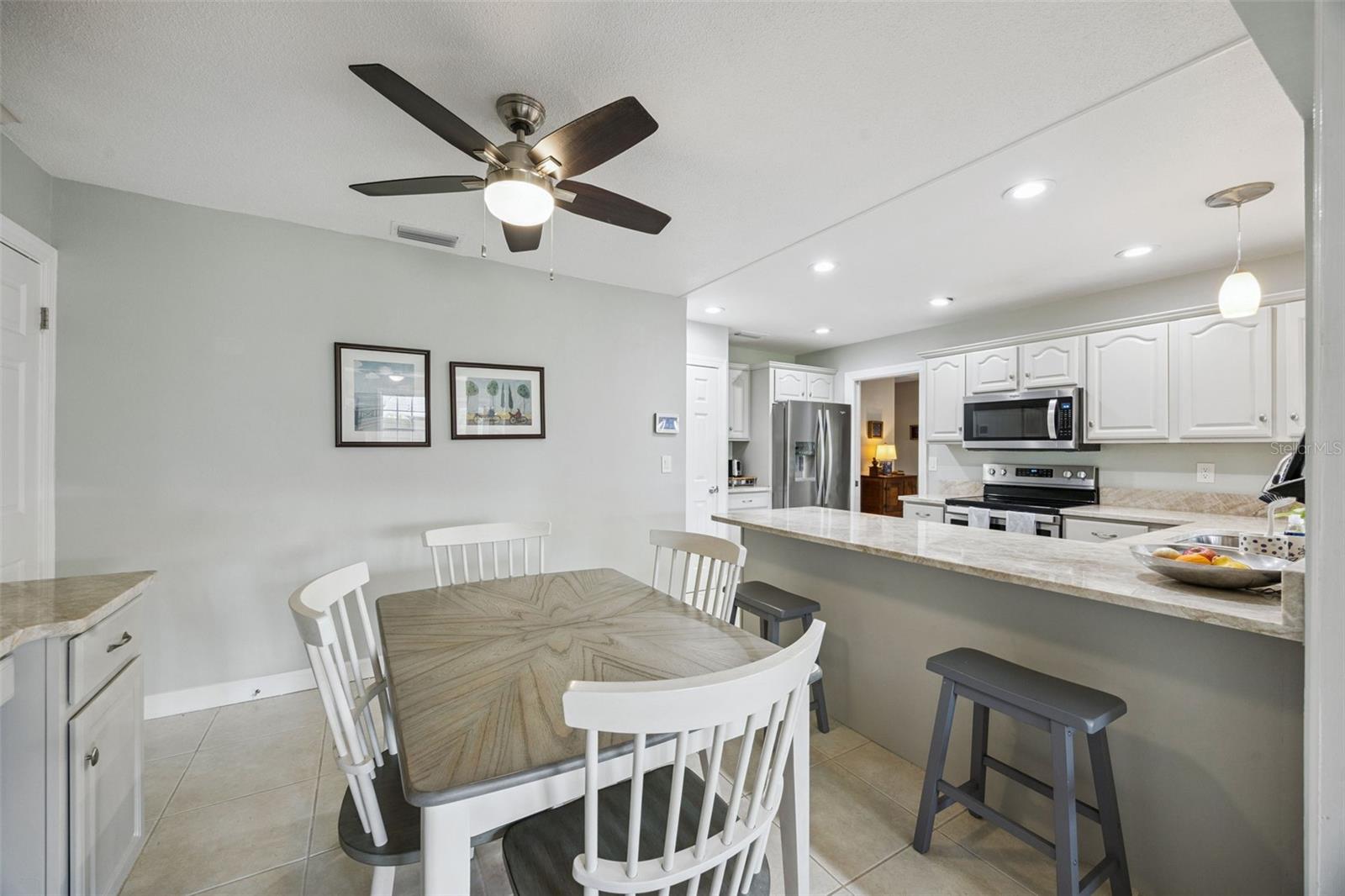 312 Oak Hill Dr Property Photo 20