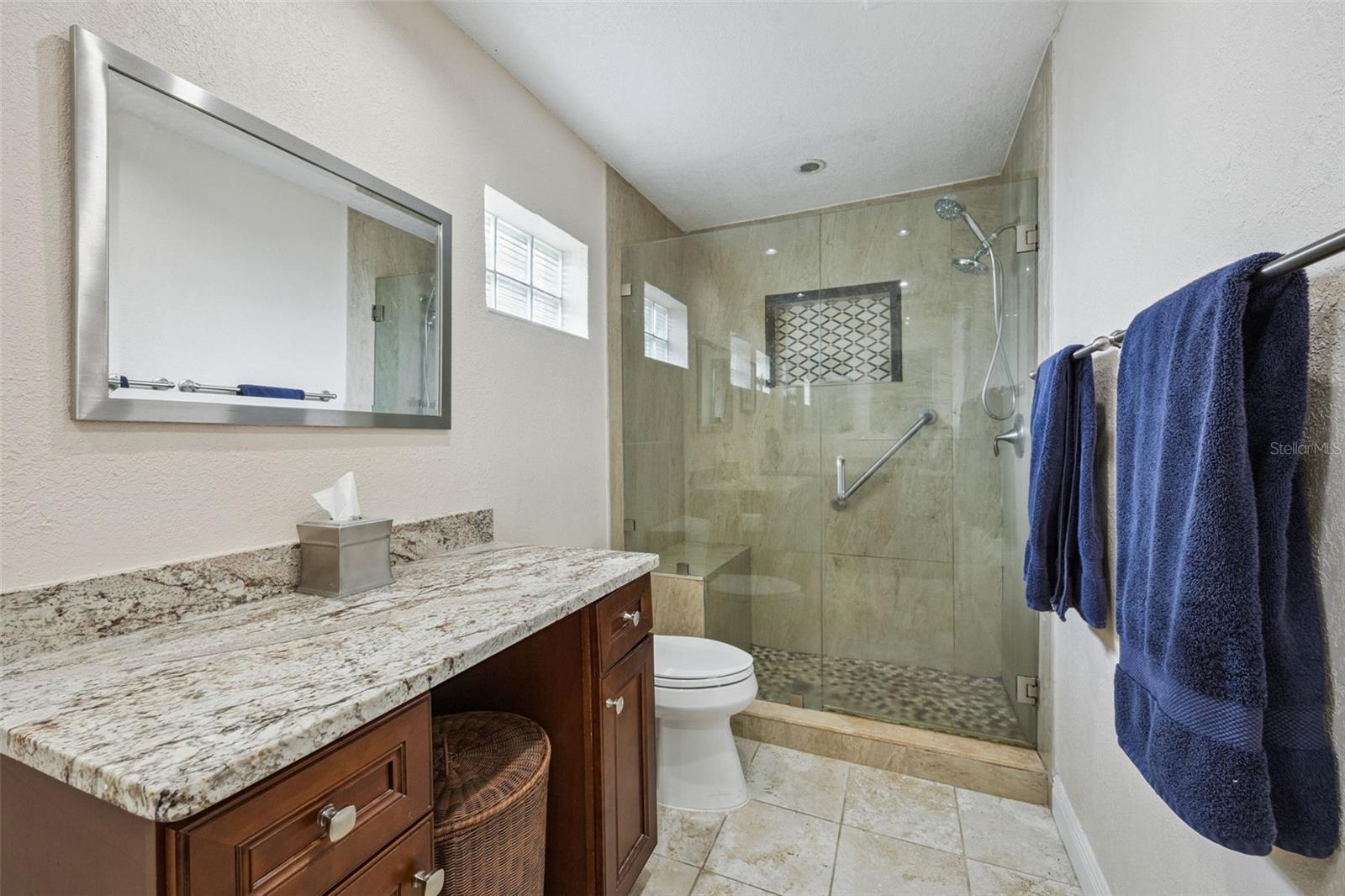 312 Oak Hill Dr Property Photo 34