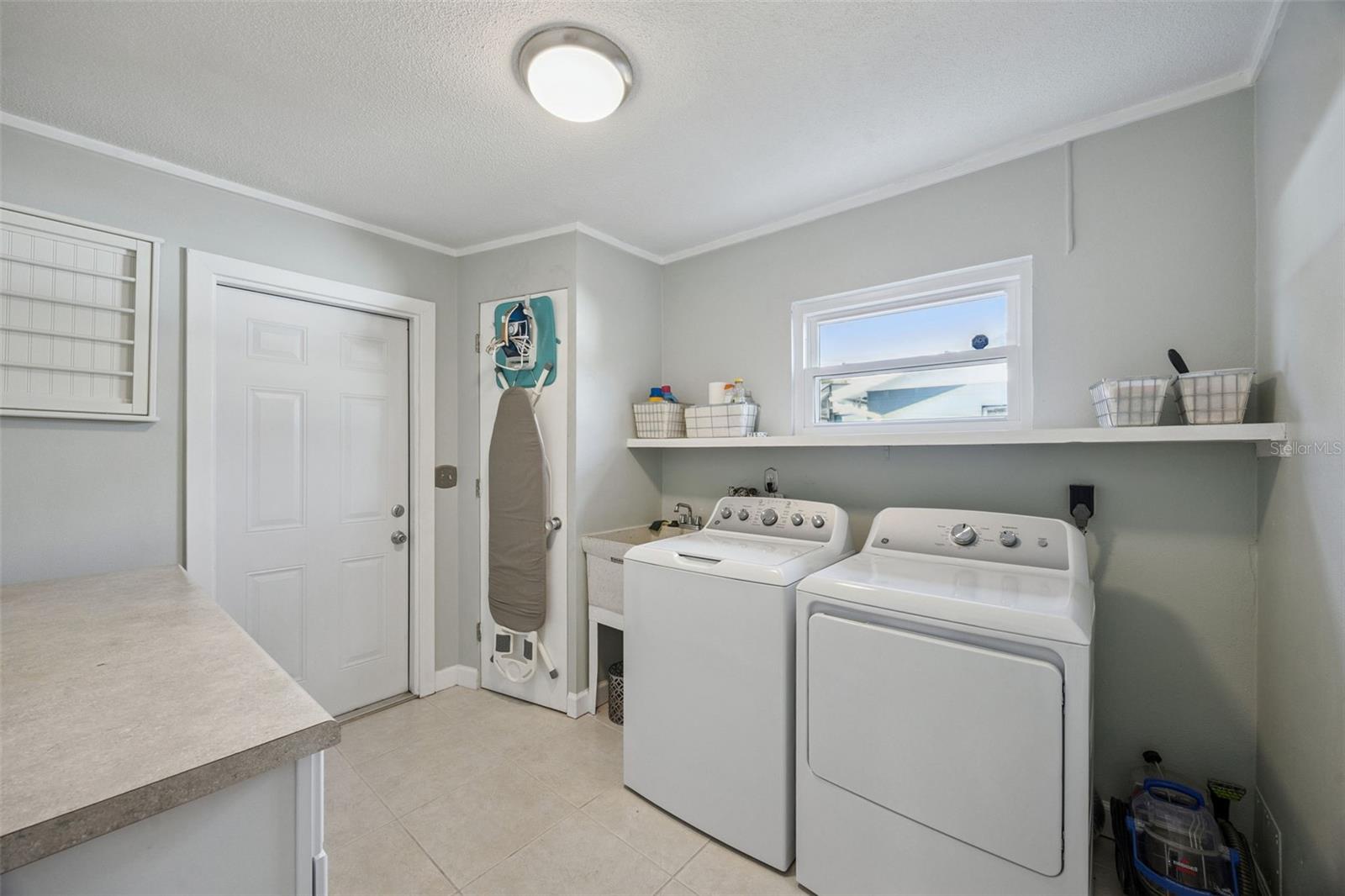312 Oak Hill Dr Property Photo 36