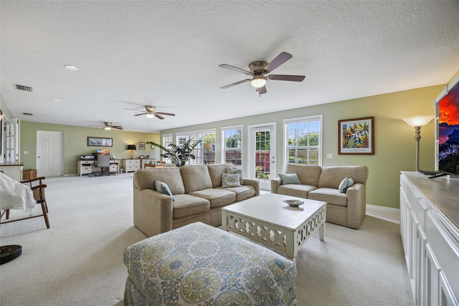 312 Oak Hill Dr Property Photo 41
